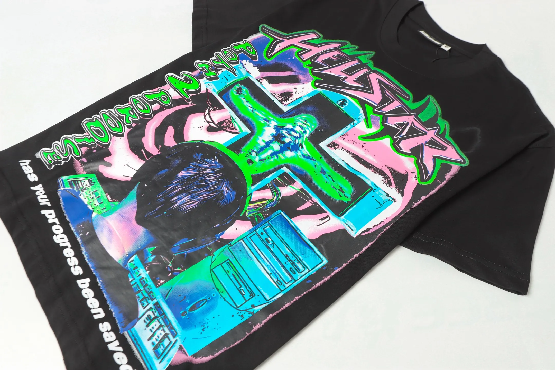 #White/Black ｜ In Stock Hellstar 、 T （fabric):32 Sizes（size）：S-M L X L （colour）：White、Black