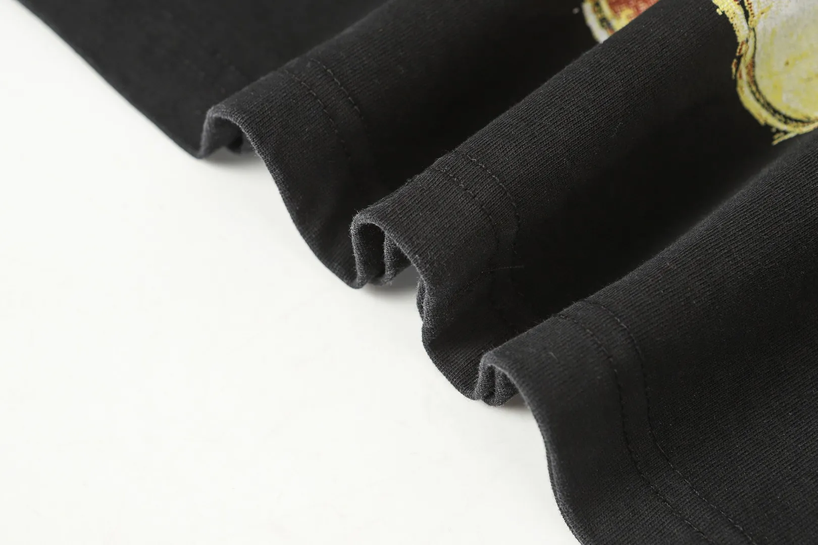 G # Black I . Godspeed Retro T （ ） （fabric）： 26 Sizes（size）：S-M-L-XL （colour）： Black