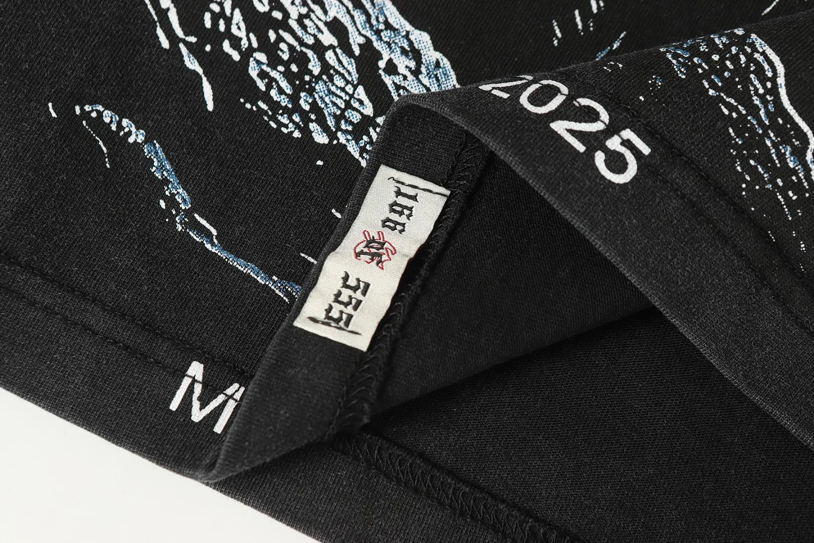 G ## Black I . Godspeed Retro T （ ） （fabric）： 26 Sizes（size）：S-M-L-XL （colour）： Black