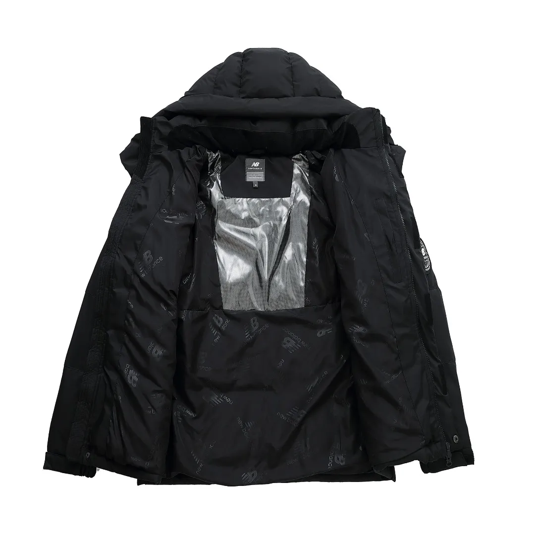 Top version Color: Black sizi: See the last picture New Balance/New Balance Velcro Medal Couple Down Jacket Xiaohongshu Hot Sale! Counter synchronization, the highest version on the market! ! Cabinet version 💰 Feel free to compare the real shot details! The Classic Versatile model has a loose and slim upper body, premium fabrics, detachable badges on the hood and sleeves, and custom zipper molding, with perfectly reproduced details! The interior is designed with a double-layer anti-down liner, filled with white duck down, and 350g of down. It is very fluffy, and the most important thing is that it has strong warmth retention. It can be used in the north and south without stress in the winter! The cuffs have NB 3m reflective logo, all the small details are 1:1, and are extremely warm. It is suitable for men and women. Highly recommended🔥