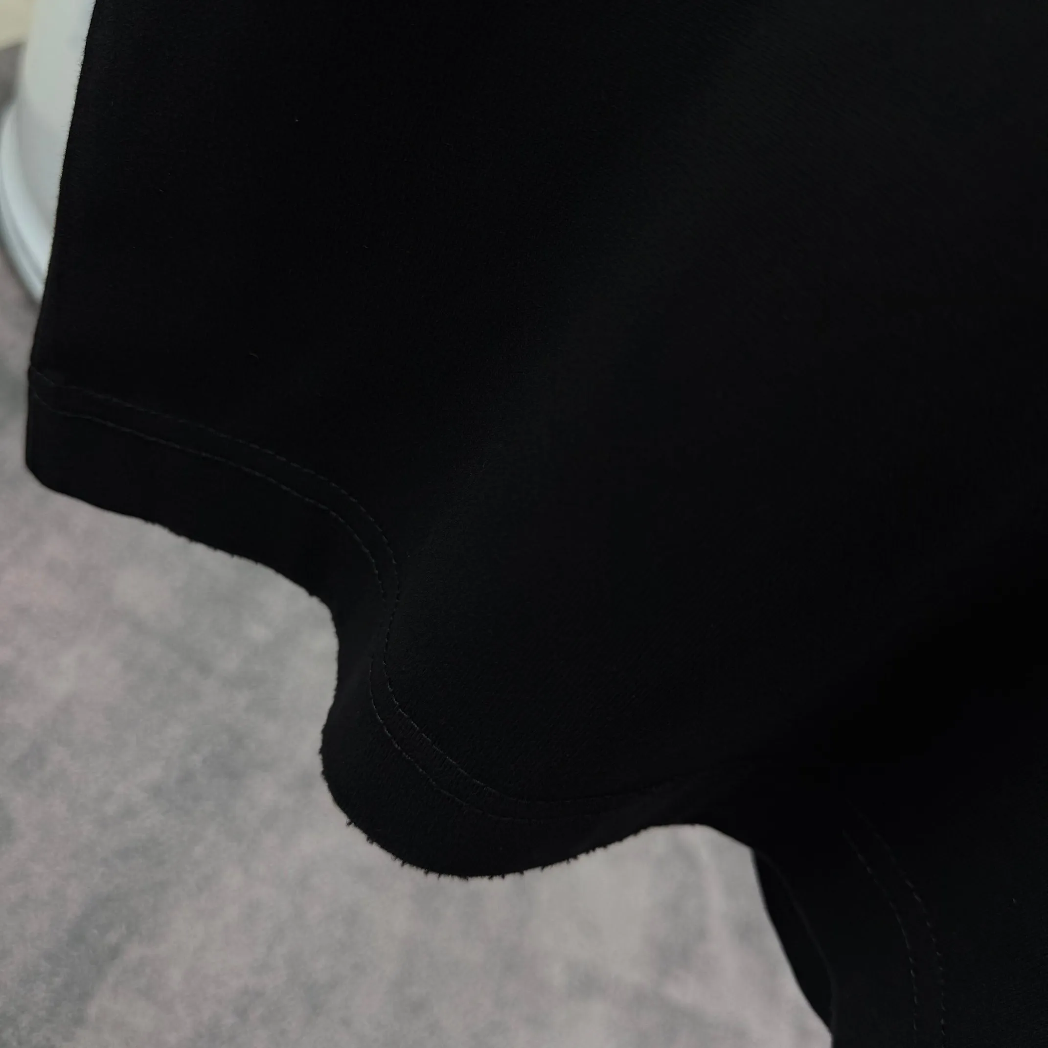 # OFF 2026 Spring and Summer New Arrival Washed and worn 320g round neck short-sleeved tee for men and women Same Style loose version Color: Washed dark black Washed white Washed gray Brown Washed Red Size: S M L XL XXL Size: S (90-130 pounds) M (120-150 pounds) L (140-165 pounds) XXL (180-210 pounds)