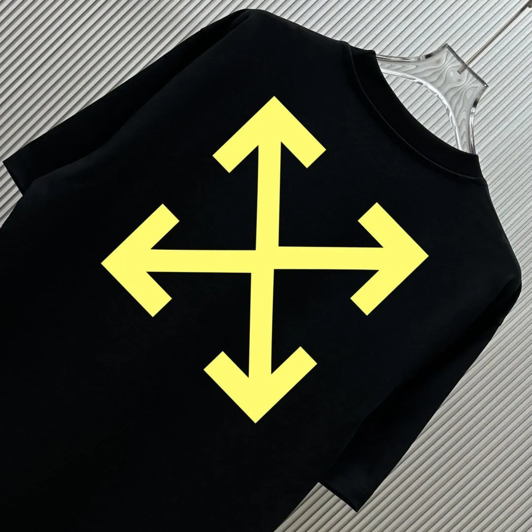 85💰 (Strictly control Quality) Style: off-white short-sleeved T-shirt Fabric: 300g double yarn 100% cotton Rib: 320g Sorona 1*1 trendy brand Process: Printing Color: White Pink Red Night Blue Floral Gray Black Size: M-4XL No gender distinction Men and women Same Style
