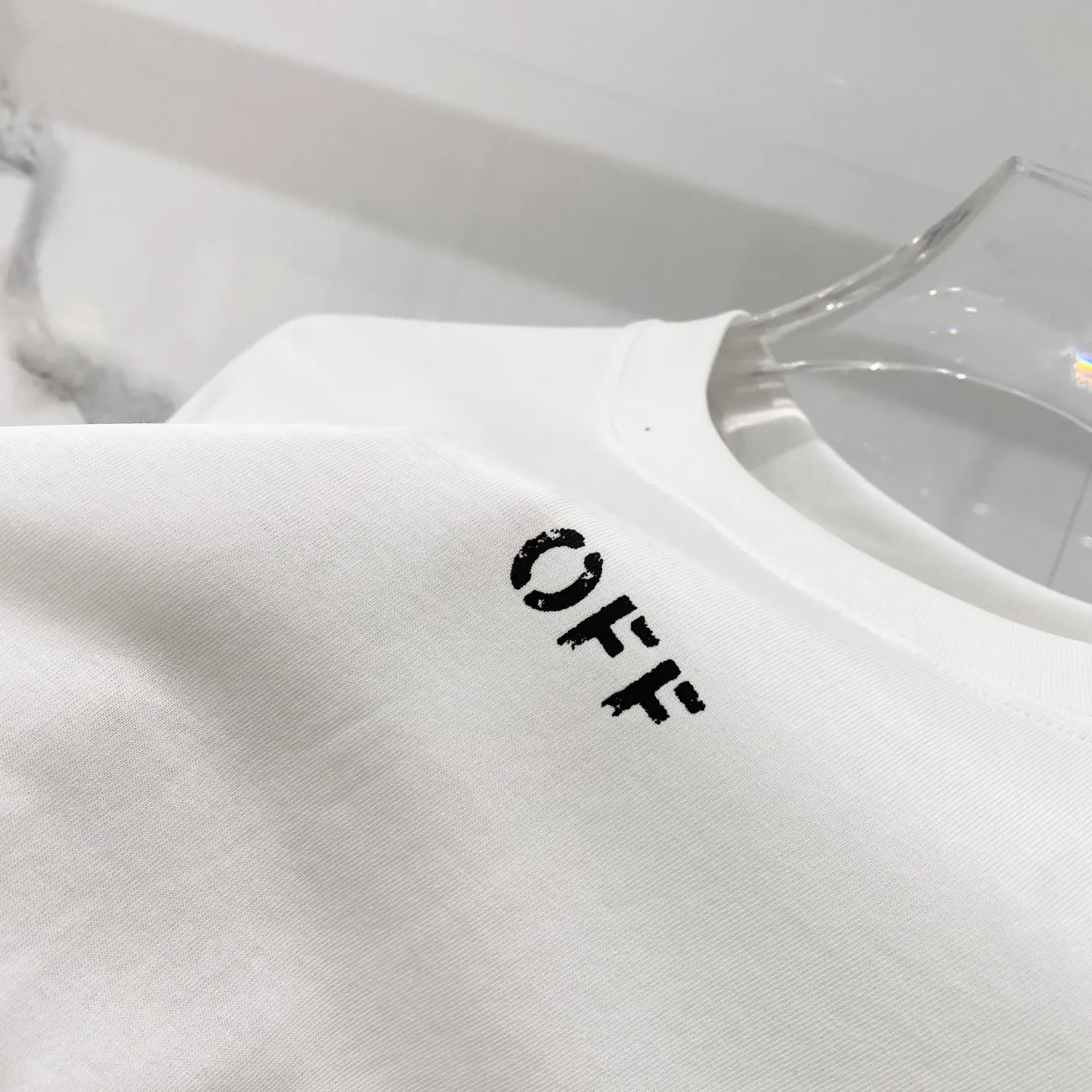 OFF-white/ 260 T LOGO Quality 100 ％ Versatile Size:XS-L :Black.White