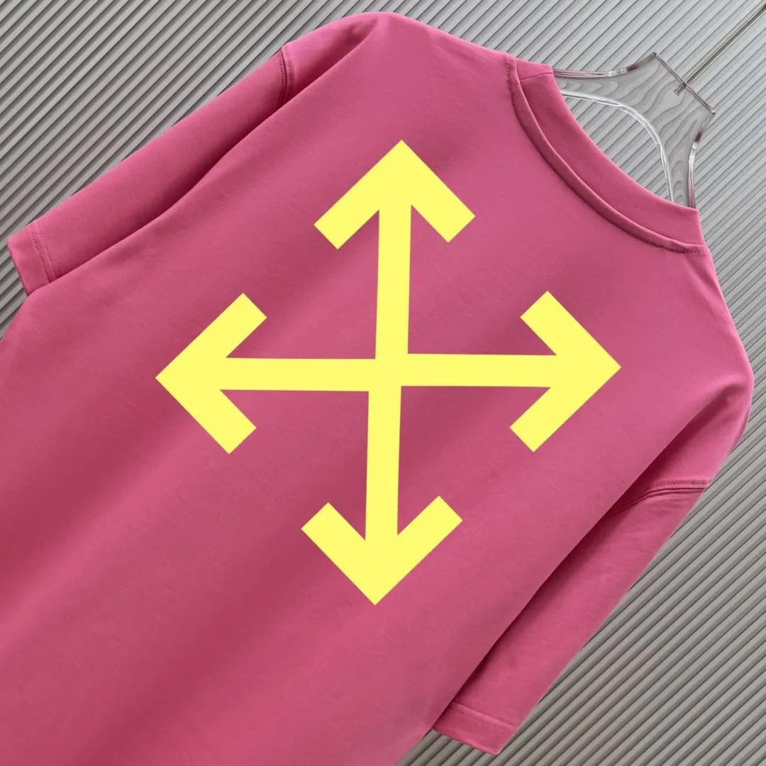 85💰 (Strictly control Quality) Style: off-white short-sleeved T-shirt Fabric: 300g double yarn 100% cotton Rib: 320g Sorona 1*1 trendy brand Process: Printing Color: White Pink Red Night Blue Floral Gray Black Size: M-4XL No gender distinction Men and women Same Style