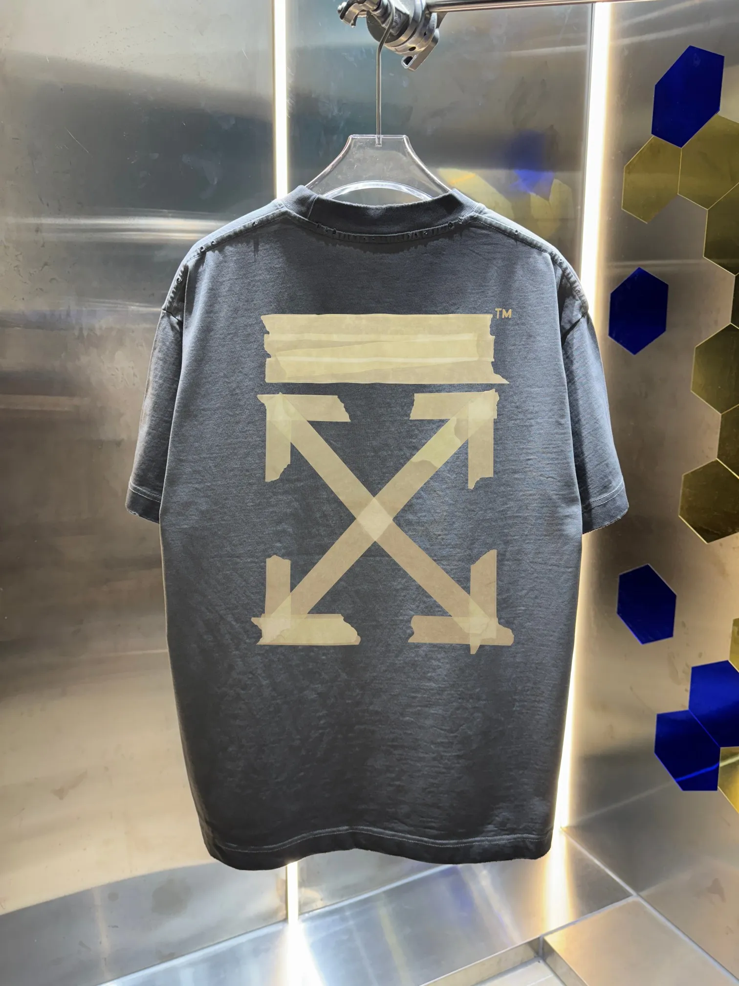 OFF-white/2026 Spring/Summer New Arrival Washed and worn 320g round neck short-sleeved tee, same style loose version for men and women, hangtag, collar label, wash mark, complete with three labels Color: Washed black, Washed white, Washed gray, Brown Size: S M L XL XXL