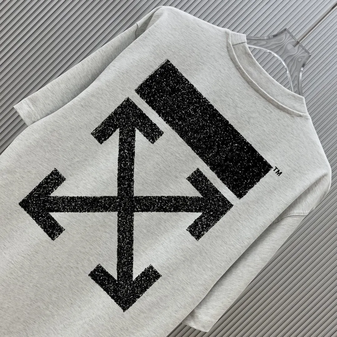 85💰 (Strictly control Quality) Style: off-white short-sleeved T-shirt Fabric: 300g double yarn 100% cotton Rib: 320g Sorona 1*1 trendy brand Process: Printing Color: White Pink Red Blue Gray Black Size: M-4XL No gender distinction Men and women Same Style