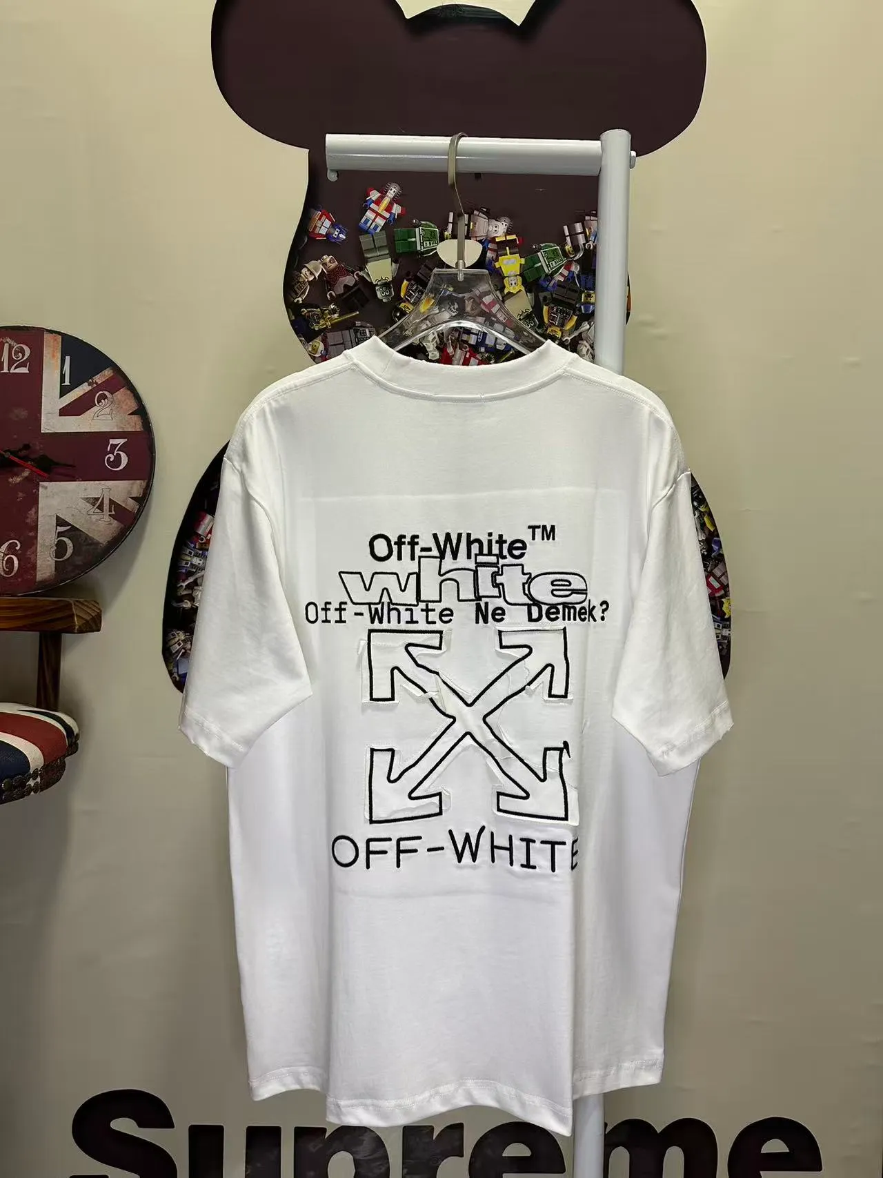 L 26733#P95💰OFF WHITE* New for spring and summer, original ⌚️ high version (heavy industry) OFF WHITE The fabric is made of 280g high-density pure cotton fabric. It does not deform or shrink. Process introduction: double thread movement. The front and rear panels use high-density fine patch embroidery🪡 technology. Color: Black White SIZE: S-XXL