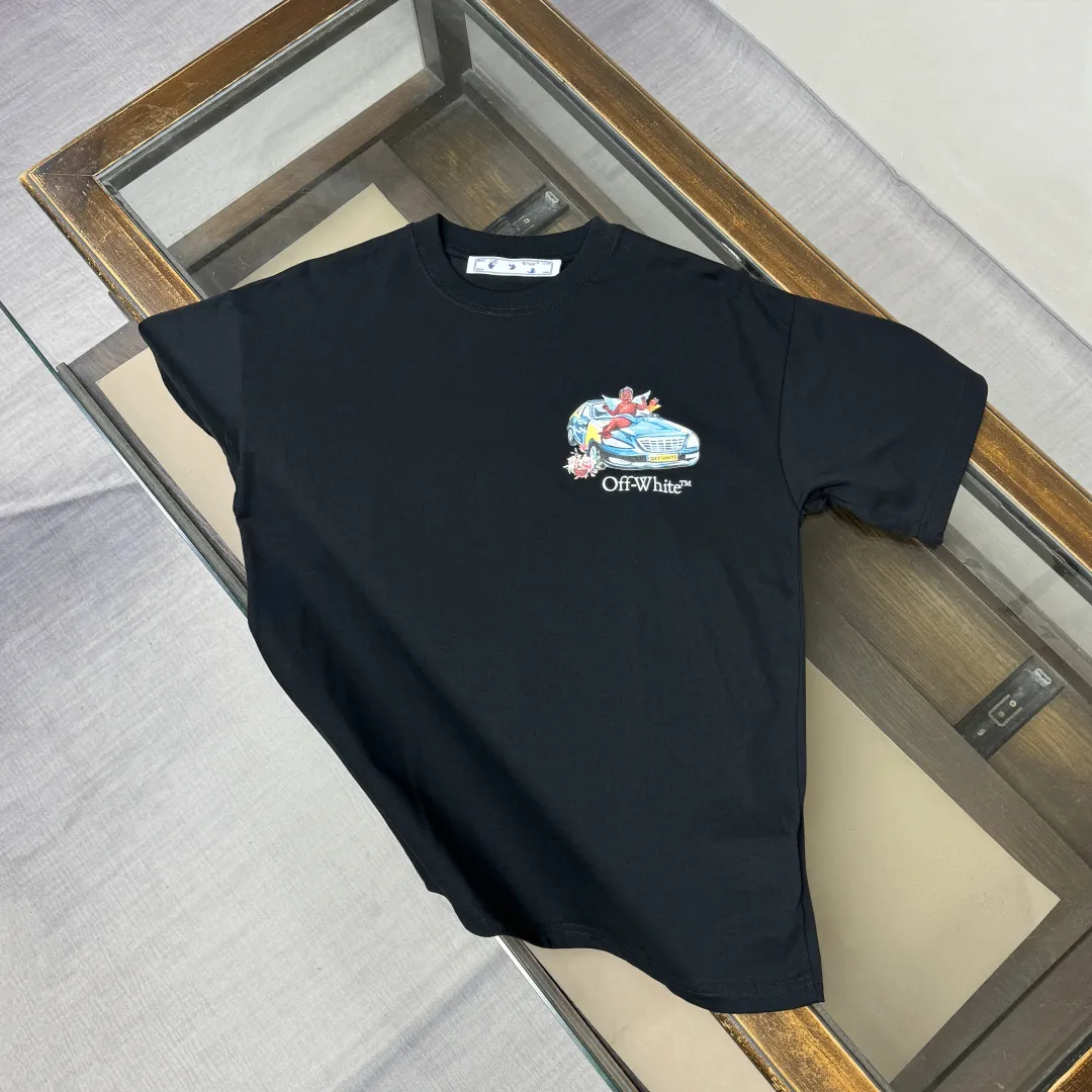 C🌟 OFF-WHITE 2026ss new spring and summer couple's round neck T-shirt🔥 Luxurious brand letter LOGO mark👍🏼 You can feel the youthfulness and fashion brought by this design on your upper body! The overall style is fashionable and trendy. The fabrics are made of top-quality fabrics supplied by customers. They are soft, skin-friendly, breathable, and have good stiffness and drape. The upper body is in fashionable and trendy colors. It is a must-have item for summer! Color: Black White Khaki Size: XS-S-M-L (loose fit, please state your height and weight when placing an order)