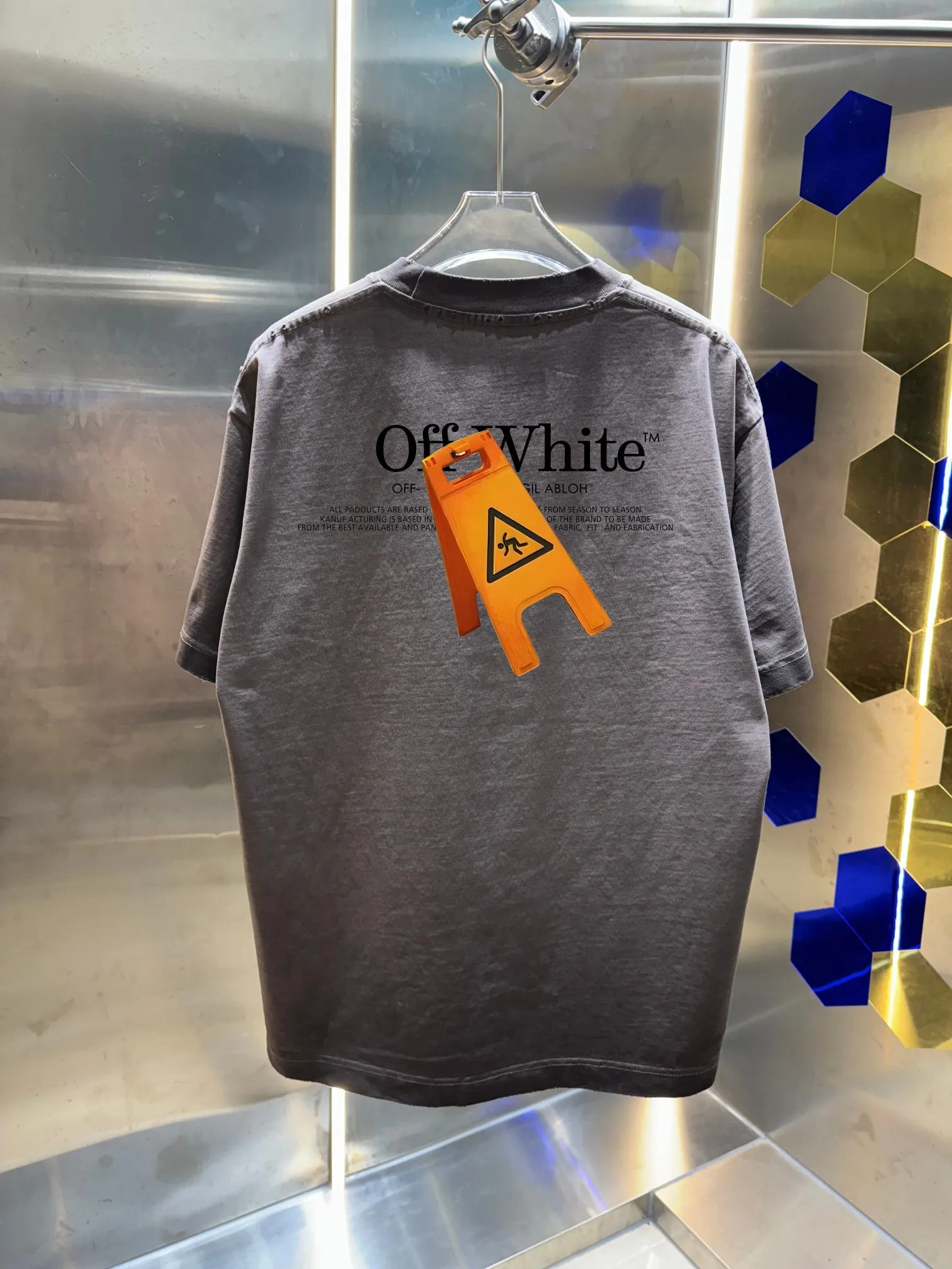 OFF-white/2026 Spring/Summer New Arrival Washed and worn 320g round neck short-sleeved tee, same style loose version for men and women, hangtag, collar label, wash mark, complete with three labels Color: Washed black, Washed white, Washed gray, Brown Size: S M L XL XXL