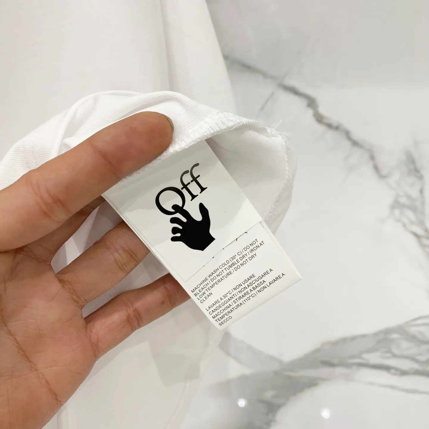 OFF-white/ 260 T 👩 LOGO Quality 100 ％ Versatile Size:XS-L :Black.White
