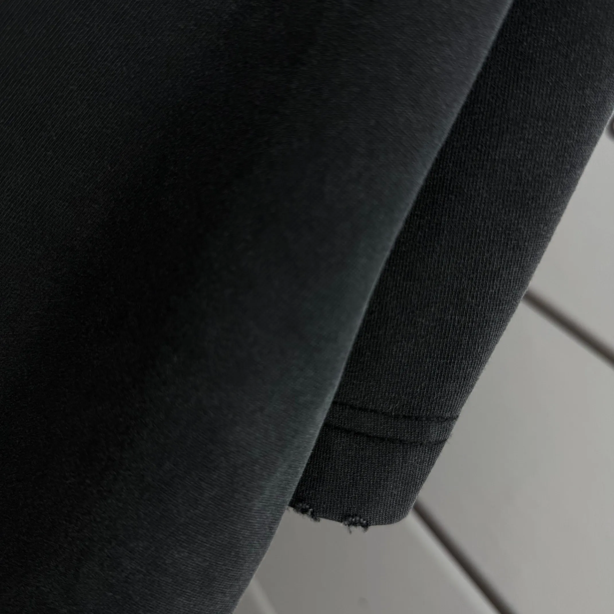# OFF 2026 Spring and Summer New Arrival Washed and worn 320g round neck short-sleeved tee for men and women Same Style loose version Color: Washed black Washed white Washed gray Brown Size: S M L XL XXL Size: S (90-130 pounds) M (120-150 pounds) L (140-165 pounds) (180-210 pounds)