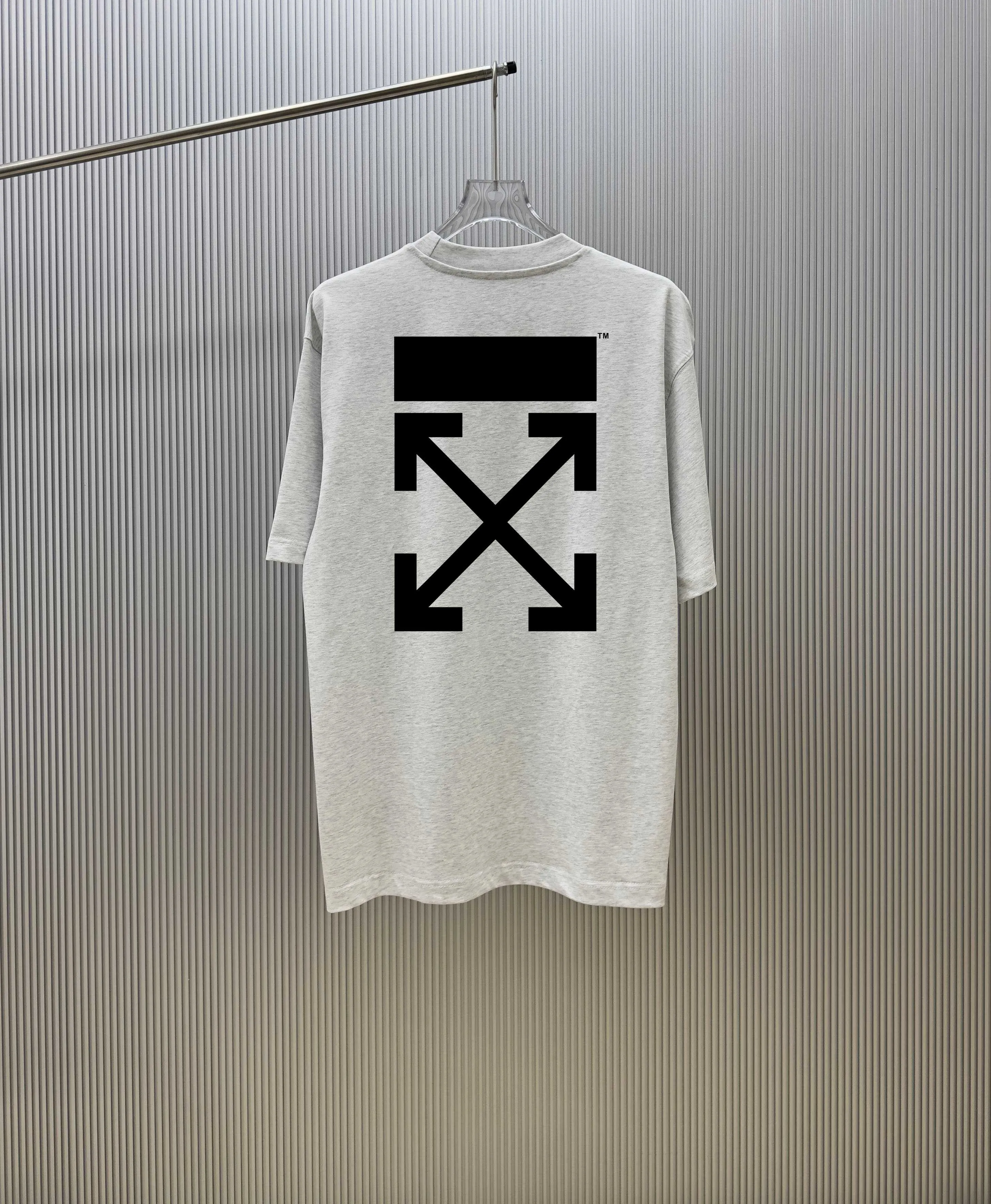 85💰 (Strictly control Quality) Style: off-white short-sleeved T-shirt Fabric: 300g double yarn 100% cotton Rib: 320g Sorona 1*1 trendy brand Process: Printing Color: White Red Pink Blue Gray Black Size: M-4XL No gender distinction Men and women Same Style