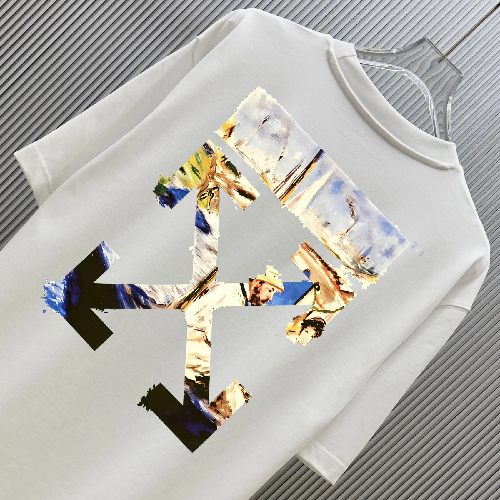 85💰 (Strictly control Quality) Style: off-white short-sleeved T-shirt Fabric: 300g double yarn 100% cotton Rib: 320g Sorona 1*1 trendy brand Process: Printing Color: White Orange Red Blue Floral Gray Black Size: M-4XL No gender distinction Men and women Same Style