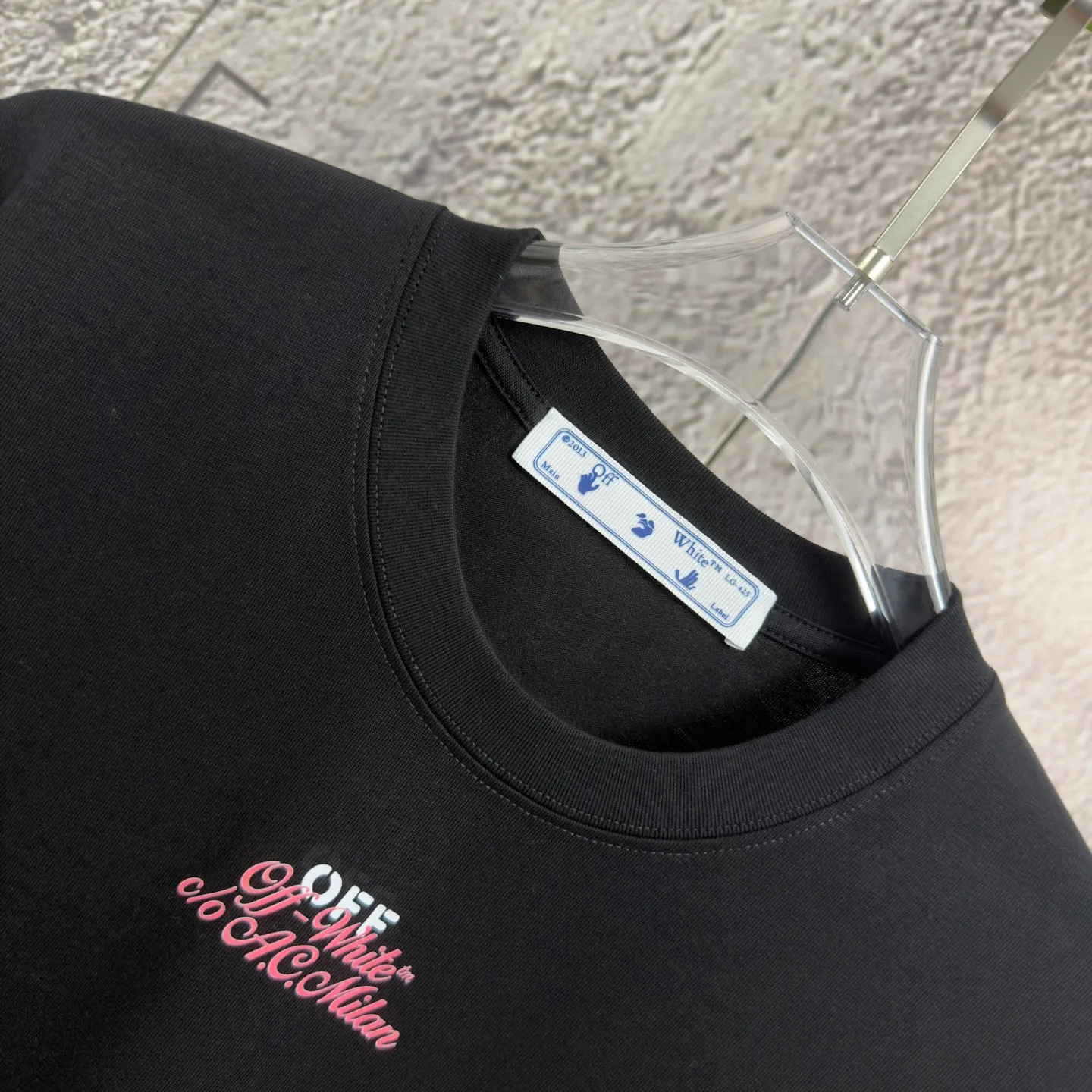 "𝙉𝙚𝙬⚜️off" 2026 Spring and Summer New Arrival short-sleeved T-shirt Heavy cotton letter logo print Color: White Pink Black Hidden Blue Sizes: S M L XL XXL