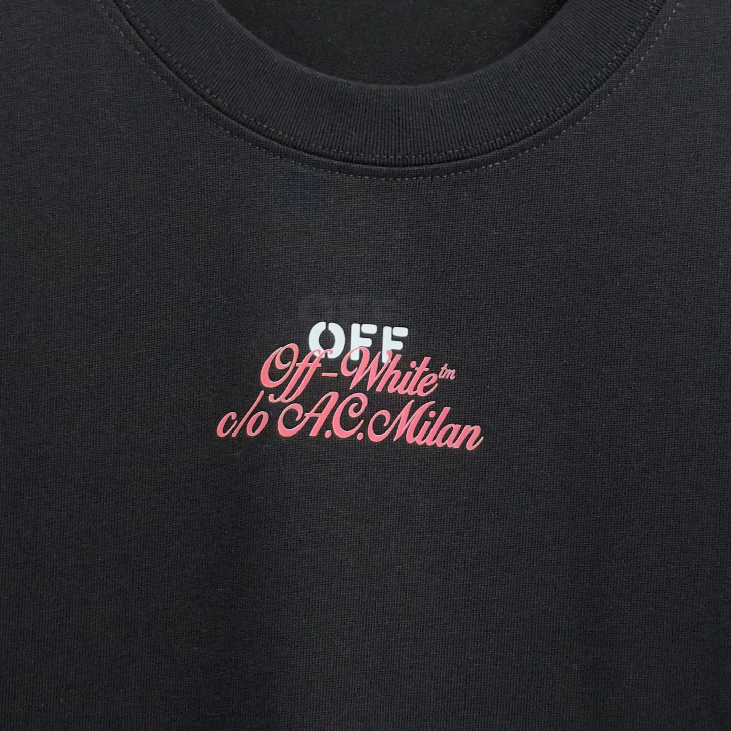 "𝙉𝙚𝙬⚜️off" 2026 Spring and Summer New Arrival short-sleeved T-shirt Heavy cotton letter logo print Color: White Pink Black Hidden Blue Sizes: S M L XL XXL
