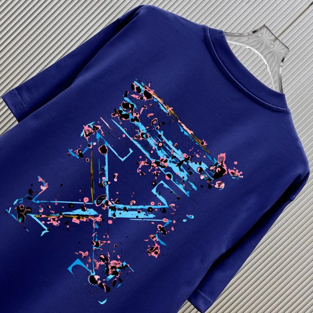 85💰 (Strictly control Quality) Style: off-white short-sleeved T-shirt Fabric: 300g heavy double yarn 100% cotton Rib: 320g heavy Sorona 1*1 trendy brand Process: Printing Color: White Cool Blue Floral Gray Blue Black Size: M-4XL No gender distinction Men and women Same Style
