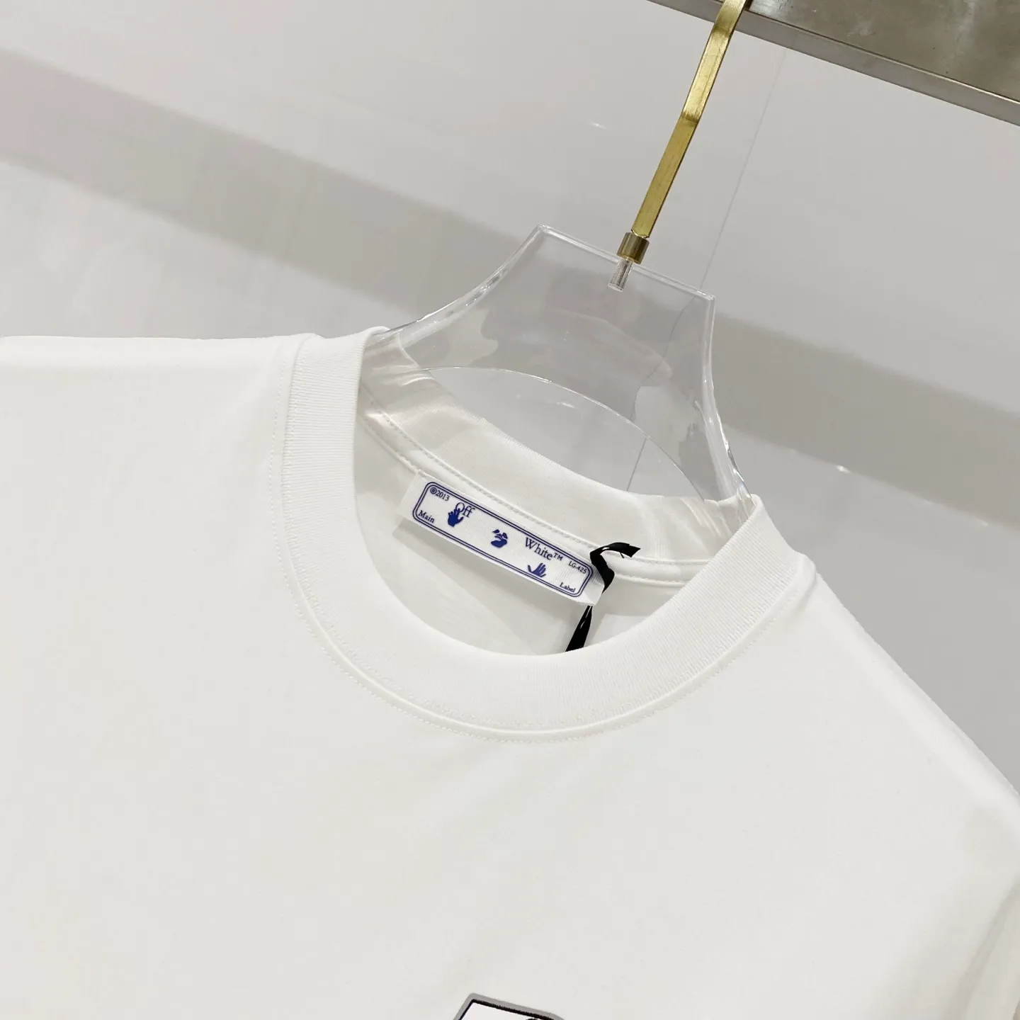 OFF-white/ 260 T ➡️ LOGO Quality 100 ％ Versatile Size:XS-L :Black.White