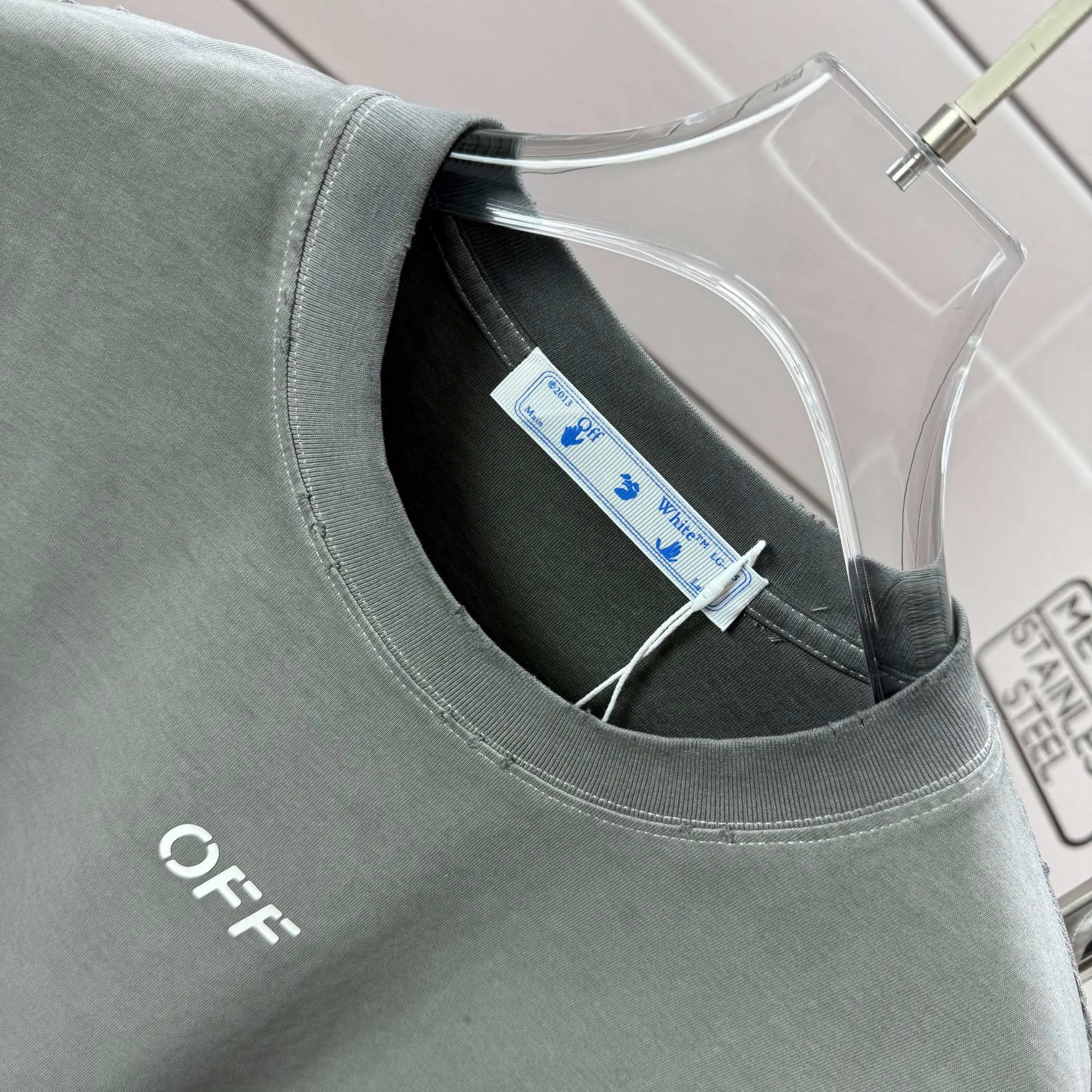 # OFF 2026 Spring and Summer New Arrival Washed and worn 320g round neck short-sleeved tee Men and women Same Style loose version Silicone + hot diamond process Color: Washed dark black Washed white Washed gray Brown Washed Red Size: S M L XL XXL Size: S (90-130 pounds) M (120-150 pounds) L (140-165 pounds) XL (160-180 catties) XXL (180-210 catties)