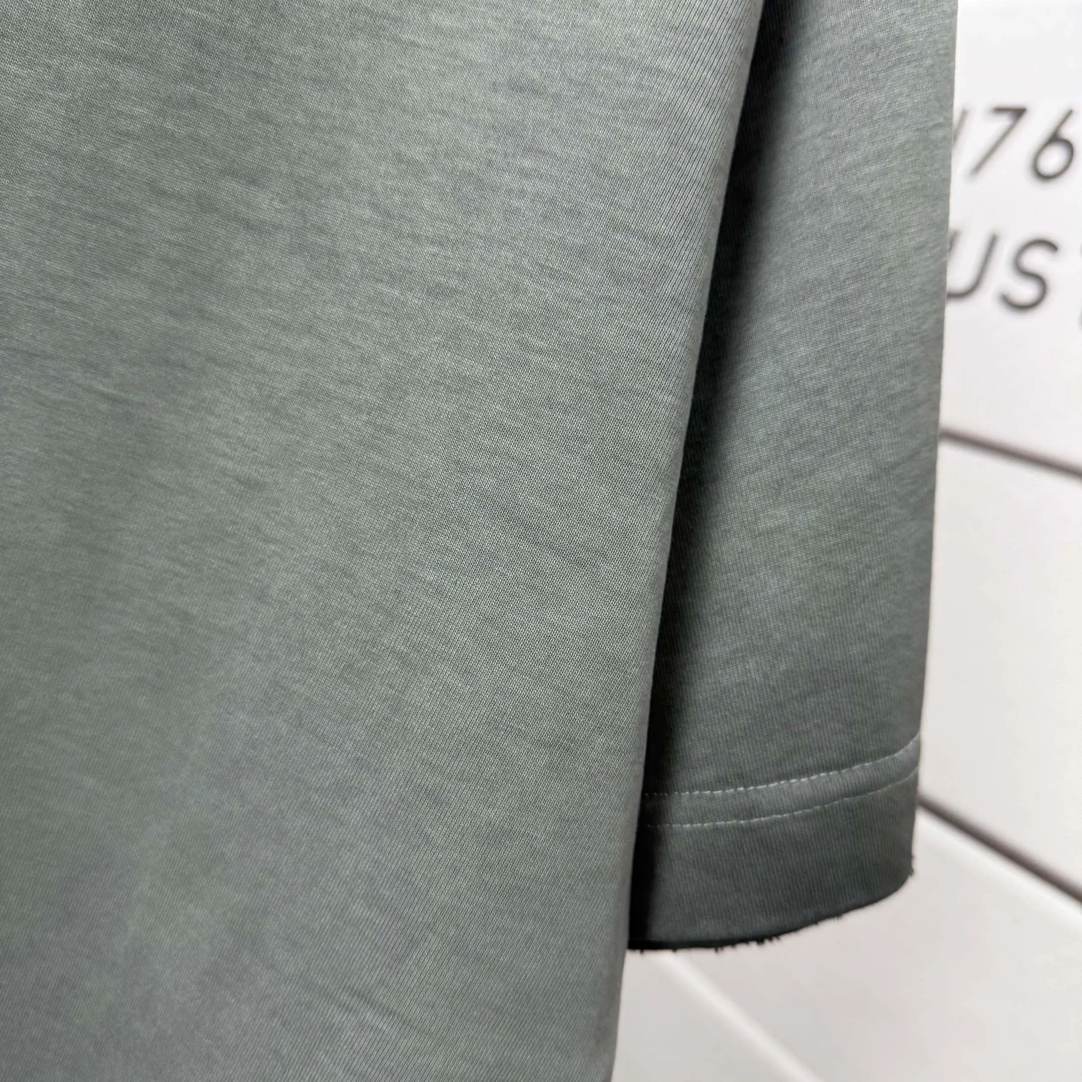 # OFF 2026 Spring and Summer New Arrival Washed and worn 320g round neck short-sleeved tee Men and women Same Style loose version Silicone + hot diamond process Color: Washed dark black Washed white Washed gray Brown Washed Red Size: S M L XL XXL Size: S (90-130 pounds) M (120-150 pounds) L (140-165 pounds) XL (160-180 catties) XXL (180-210 catties)