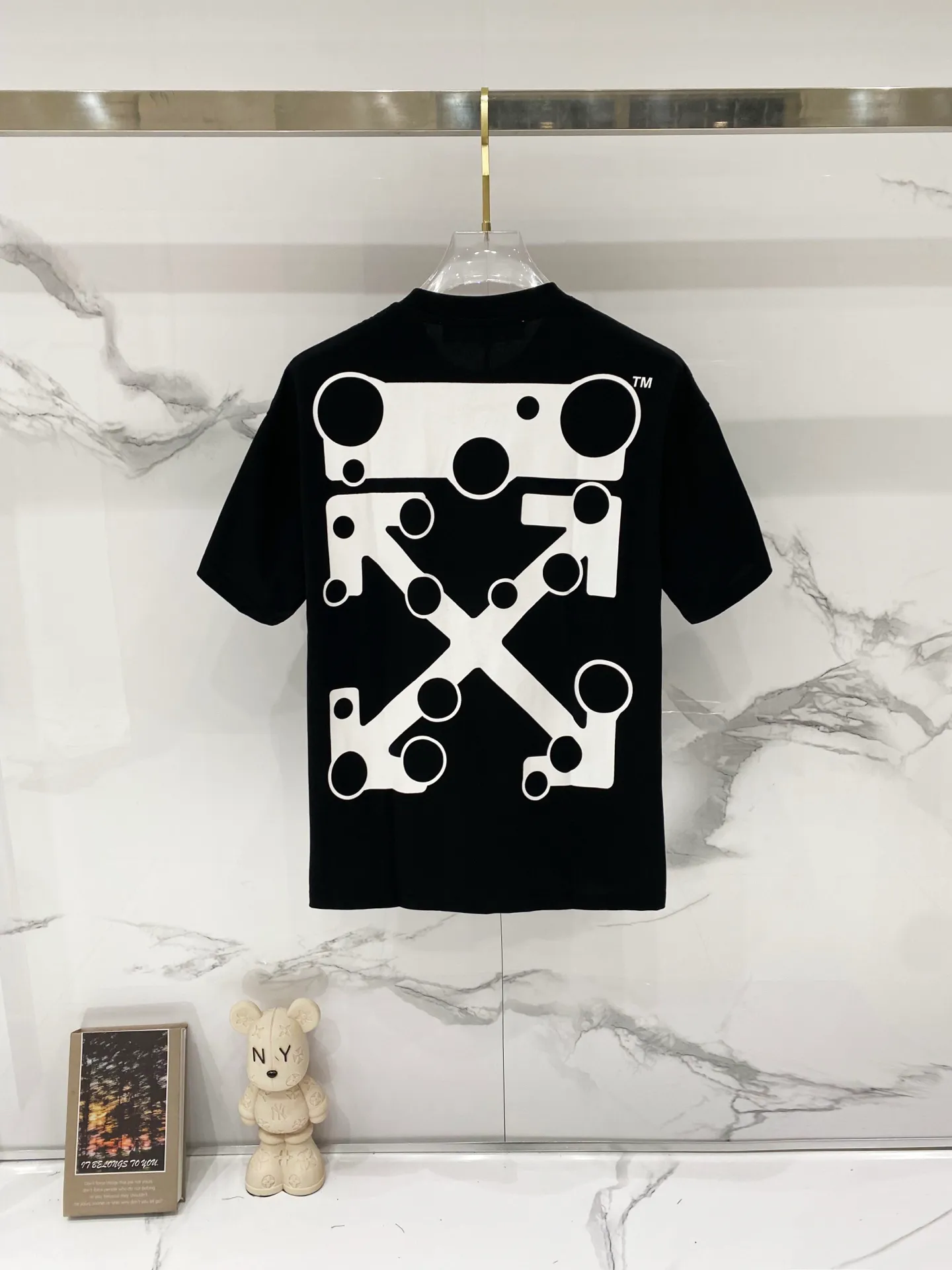 OFF-white/ 260 T OF 🖐️ ➡️ LOGO Quality 100 ％ Versatile Size:XS-L :Black.White