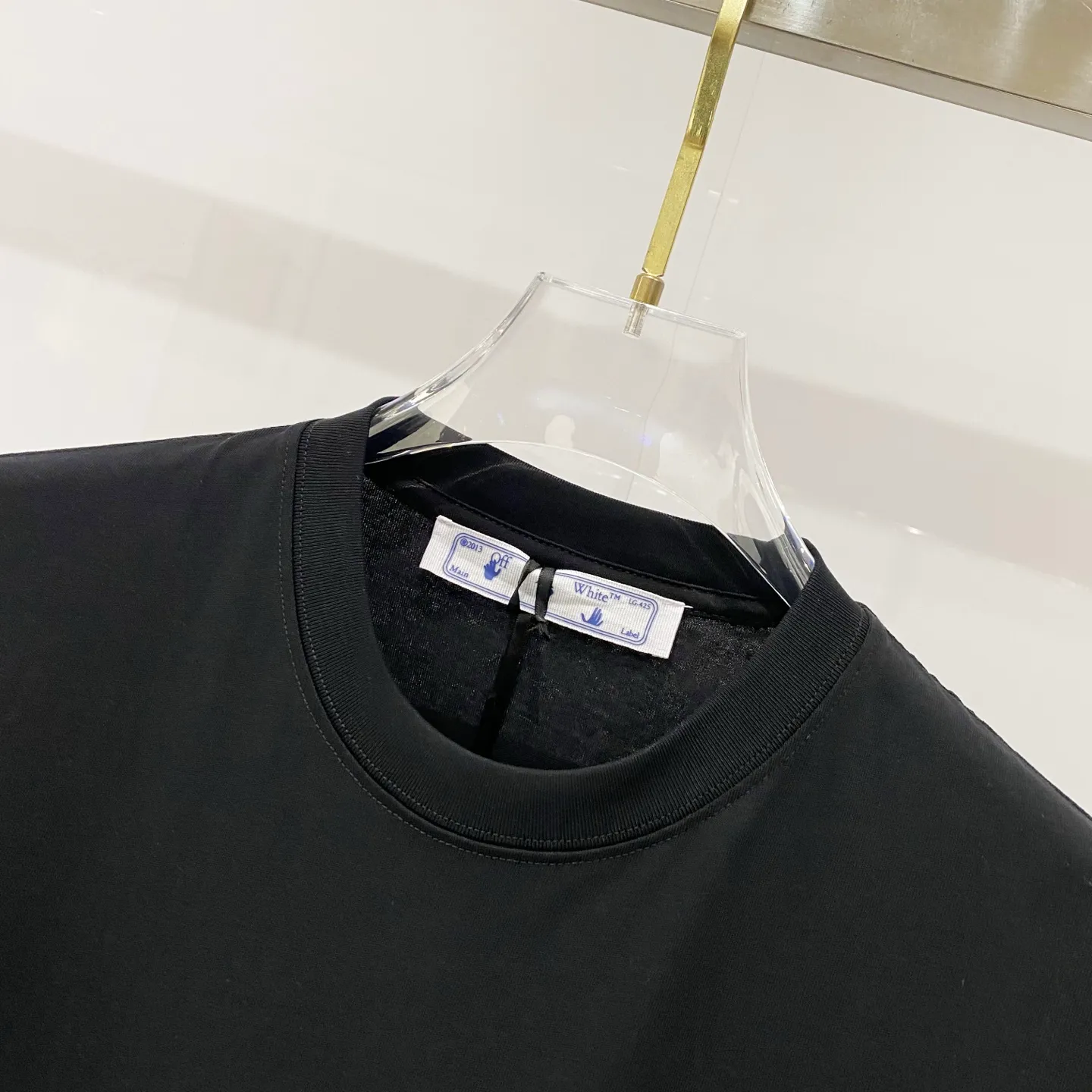 OFF-white/ 260 T OF 🖐️ ➡️ LOGO Quality 100 ％ Versatile Size:XS-L :Black.White