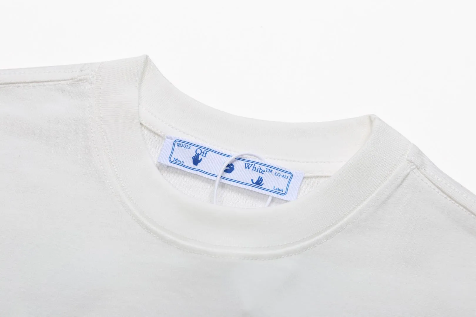 OF 07 OFF-WHITEClassic Hot Sale OW 23ss Same Style T oversize ， 220 ， ， 260 32 ， ， 1*1 ， 。 ， ， ， ， YB 。 ， ， 。 ， ， ， ， 。 ， ， ， 。 YB ， logo 。 ： 、 Size:XS.S.M.L(oversize )