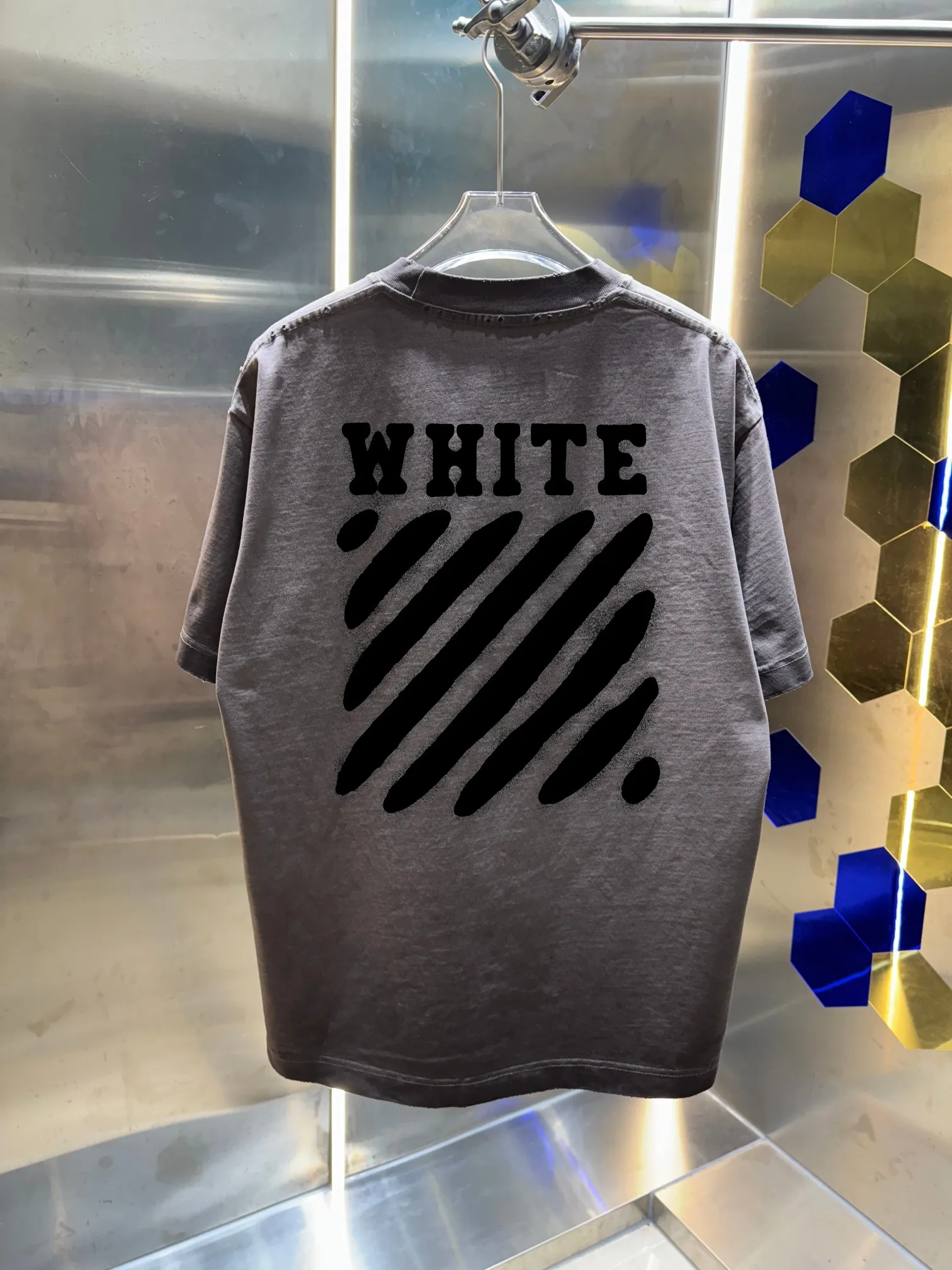 OFF-white/2026 Spring/Summer New Arrival Washed and worn 320g round neck short-sleeved tee, same style loose version for men and women, hang tag, collar label, wash mark, three labels complete Color: Washed black, Washed white, Washed gray, Brown Size: S M L XL XXL​