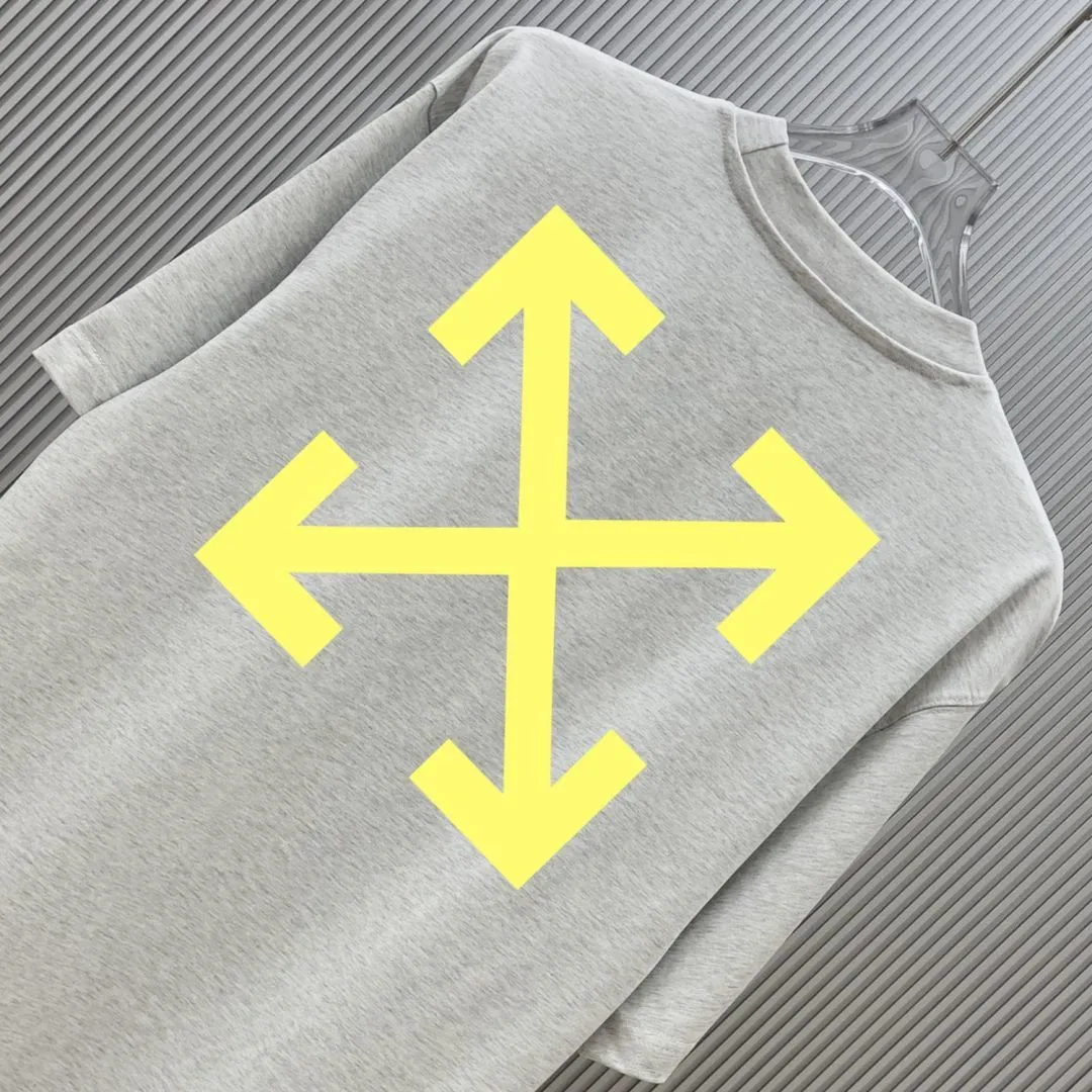 85💰 (Strictly control Quality) Style: off-white short-sleeved T-shirt Fabric: 300g double yarn 100% cotton Rib: 320g Sorona 1*1 trendy brand Process: Printing Color: White Pink Red Night Blue Floral Gray Black Size: M-4XL No gender distinction Men and women Same Style