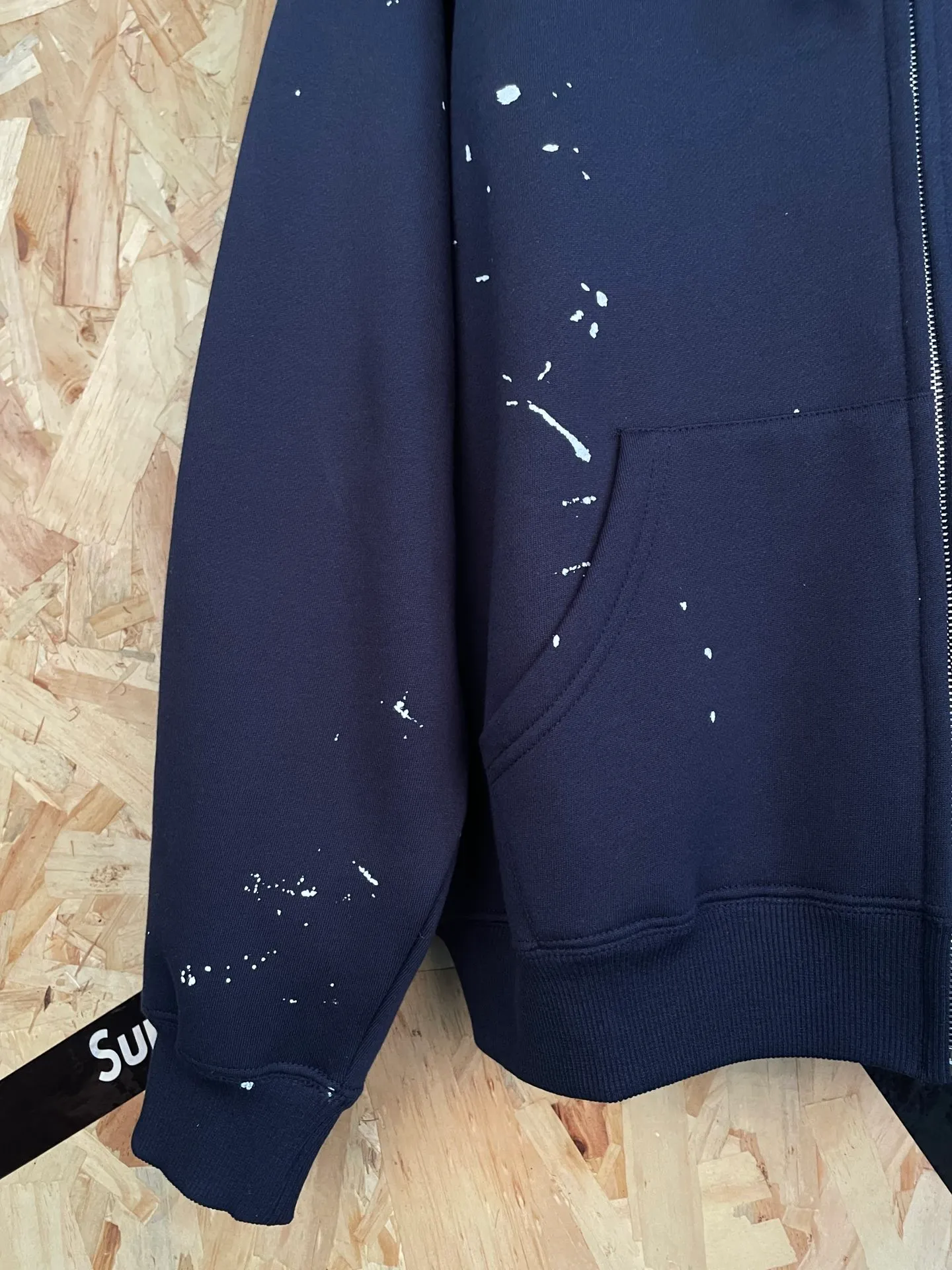 Style number: 8185 Supreme × MM 6 Maison Margiela co-branded SS 26 splash pattern embroidery 🪡 zipper hooded sweatshirt Color: Black Navy Blue White size: S-XL