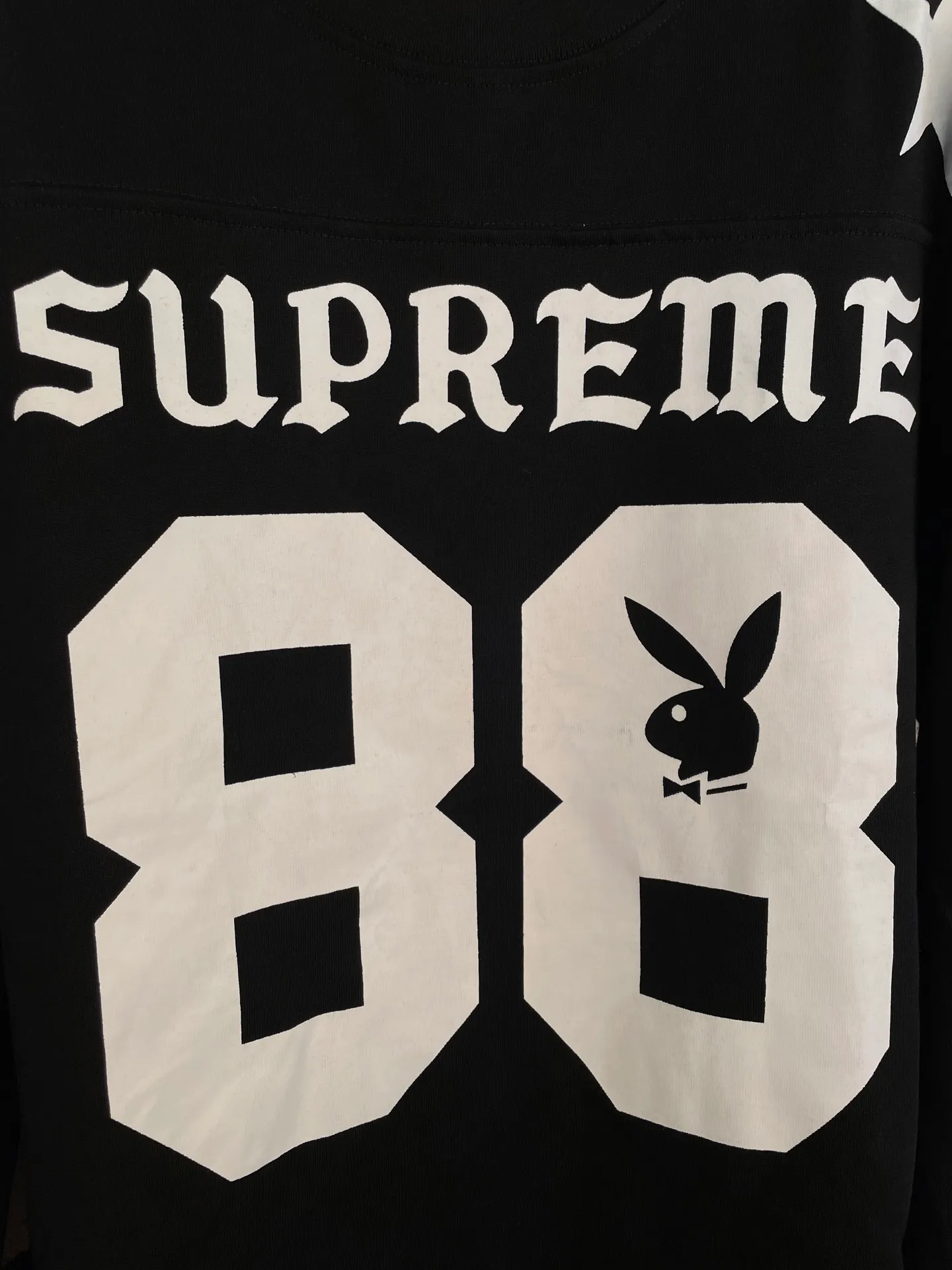 Style number: 8191 supreme SS 26 playboy joint model No. 88 rabbit football long-sleeved T-shirt Color: Black White Pink Size: S-XL