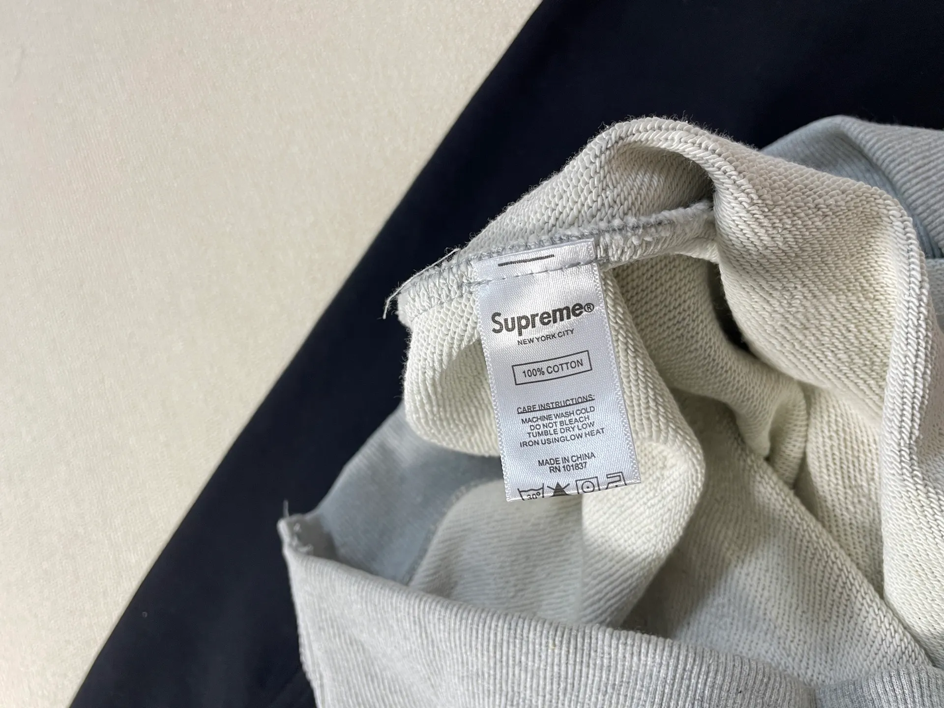 Gray detailed real shot#