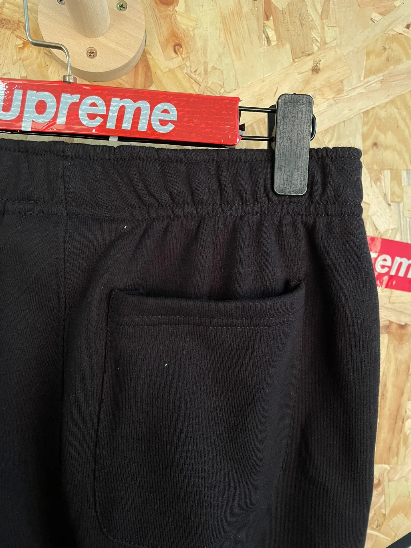 Style number: 7105 SUPREME ankle-fitting embroidered casual suit trousers size: S M L XL Color: Black