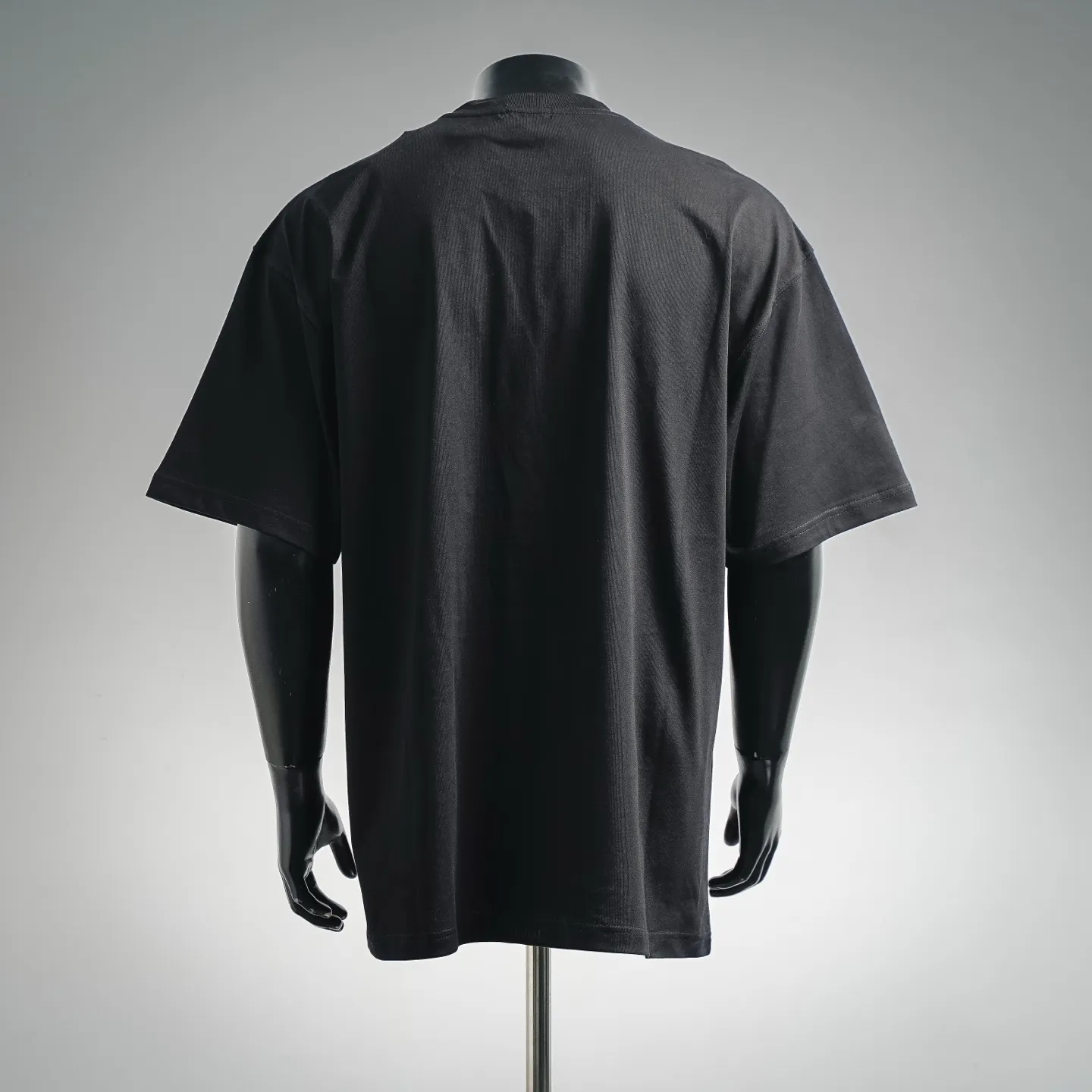 WE 11DONE 26SS Same Style LOGO T 320 ：Black、White、 Sizes：S、M、L