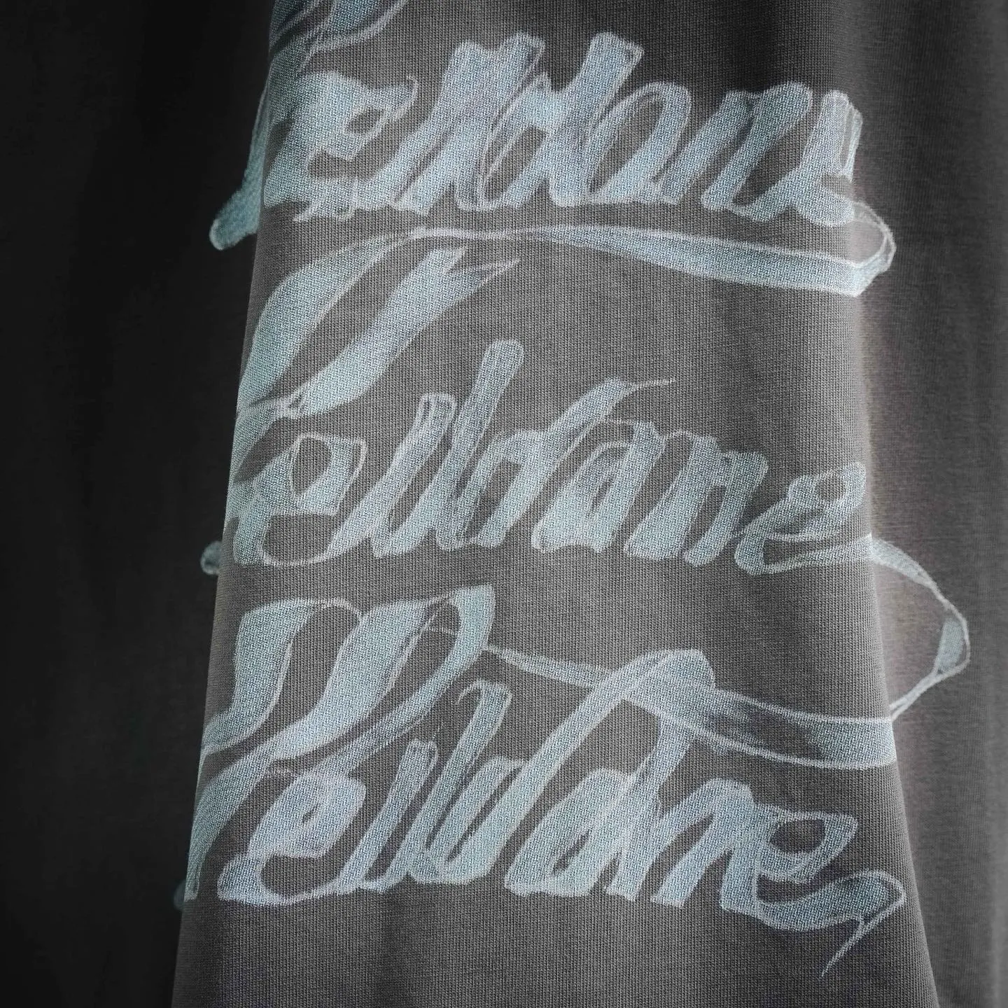 WE 11DONE 26SS Same Style LOGO T 320 ：White、Gray Sizes：S、M、L