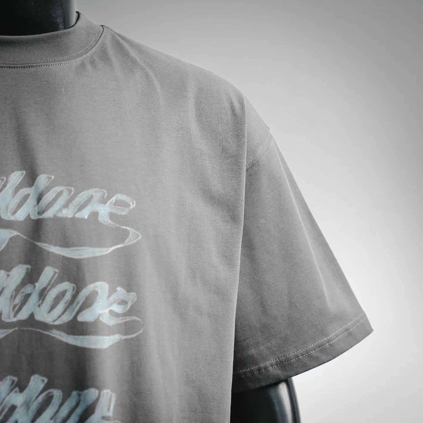 WE 11DONE 26SS Same Style LOGO T 320 ：White、Gray Sizes：S、M、L