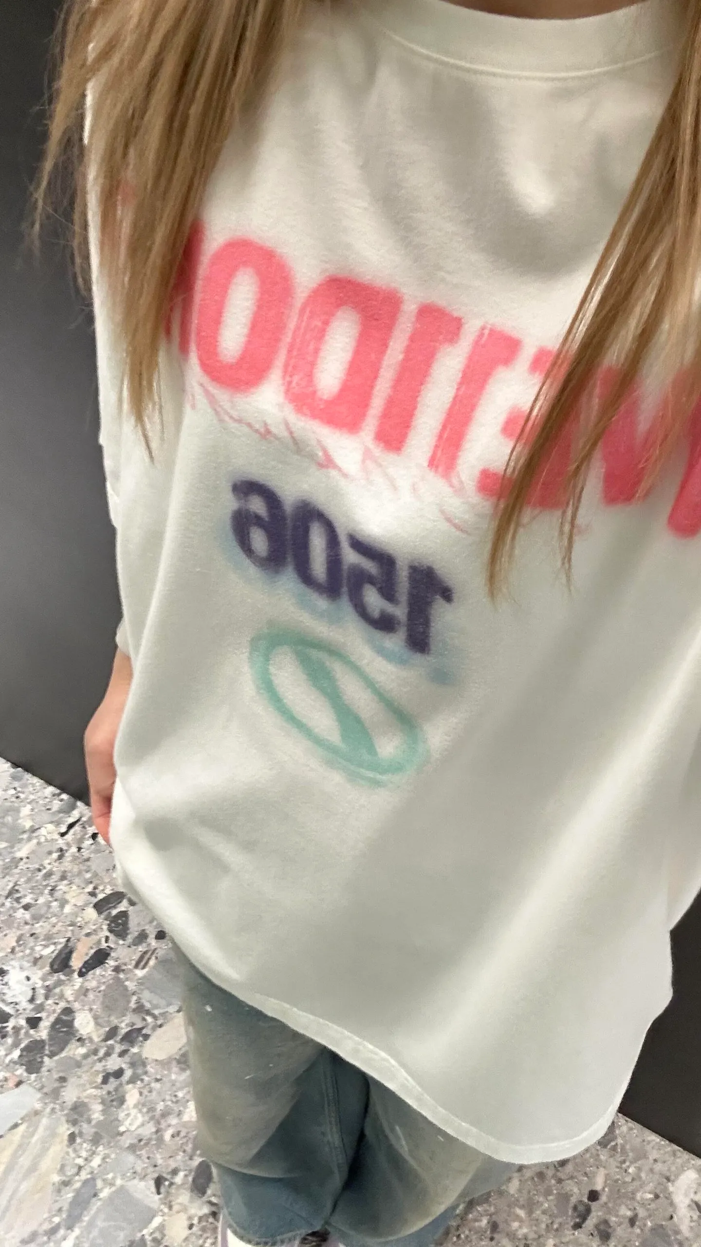 「 」