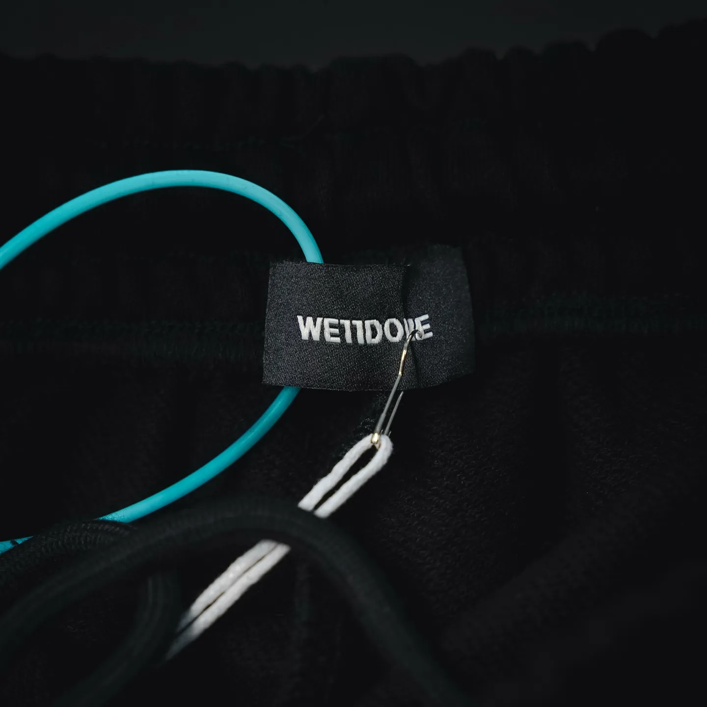 WE 11DONE logo 420 ：Black、Gray Sizes：S、M、L