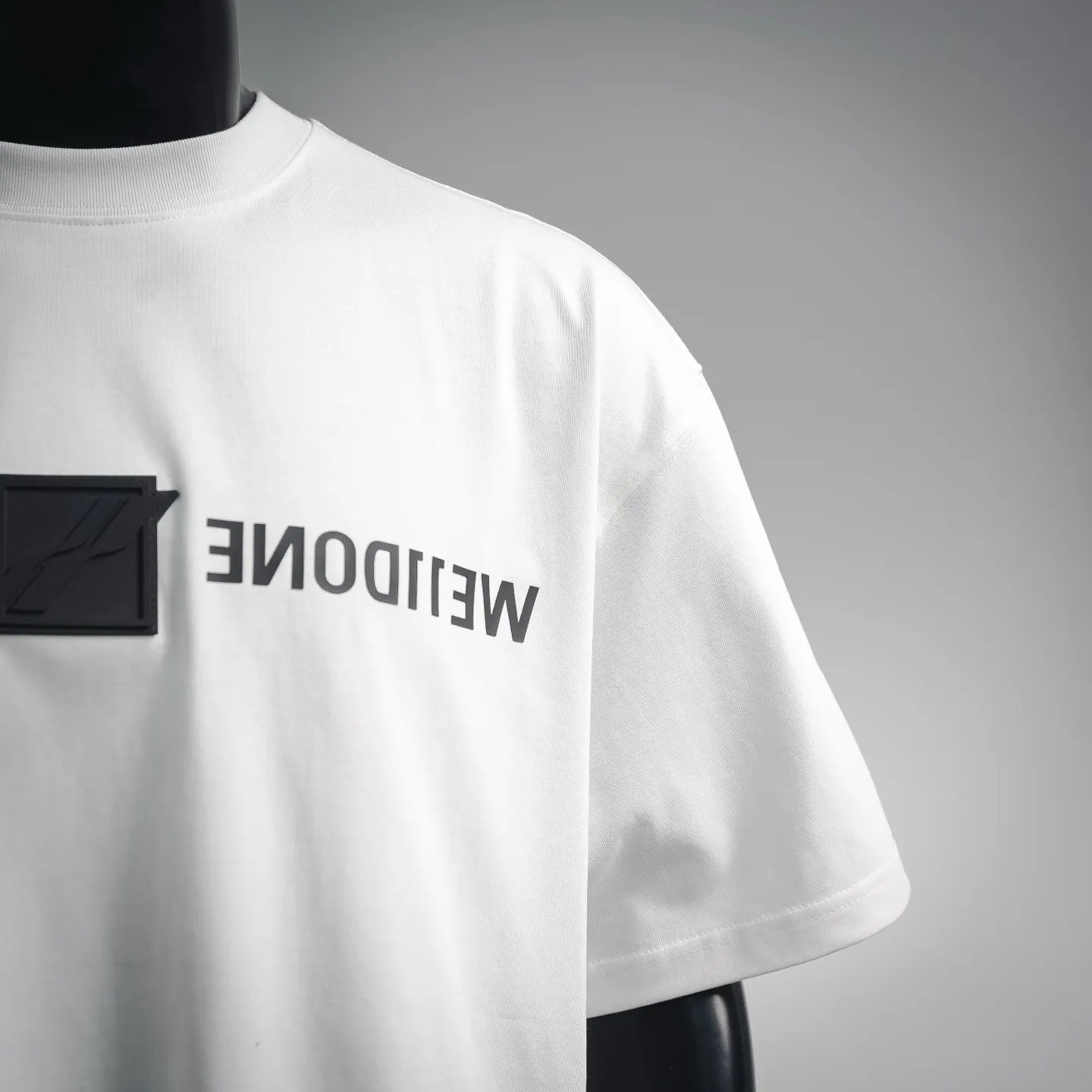 WE 11DONE Same Style T 1：1 ：Black、White、 Sizes：S、M、L