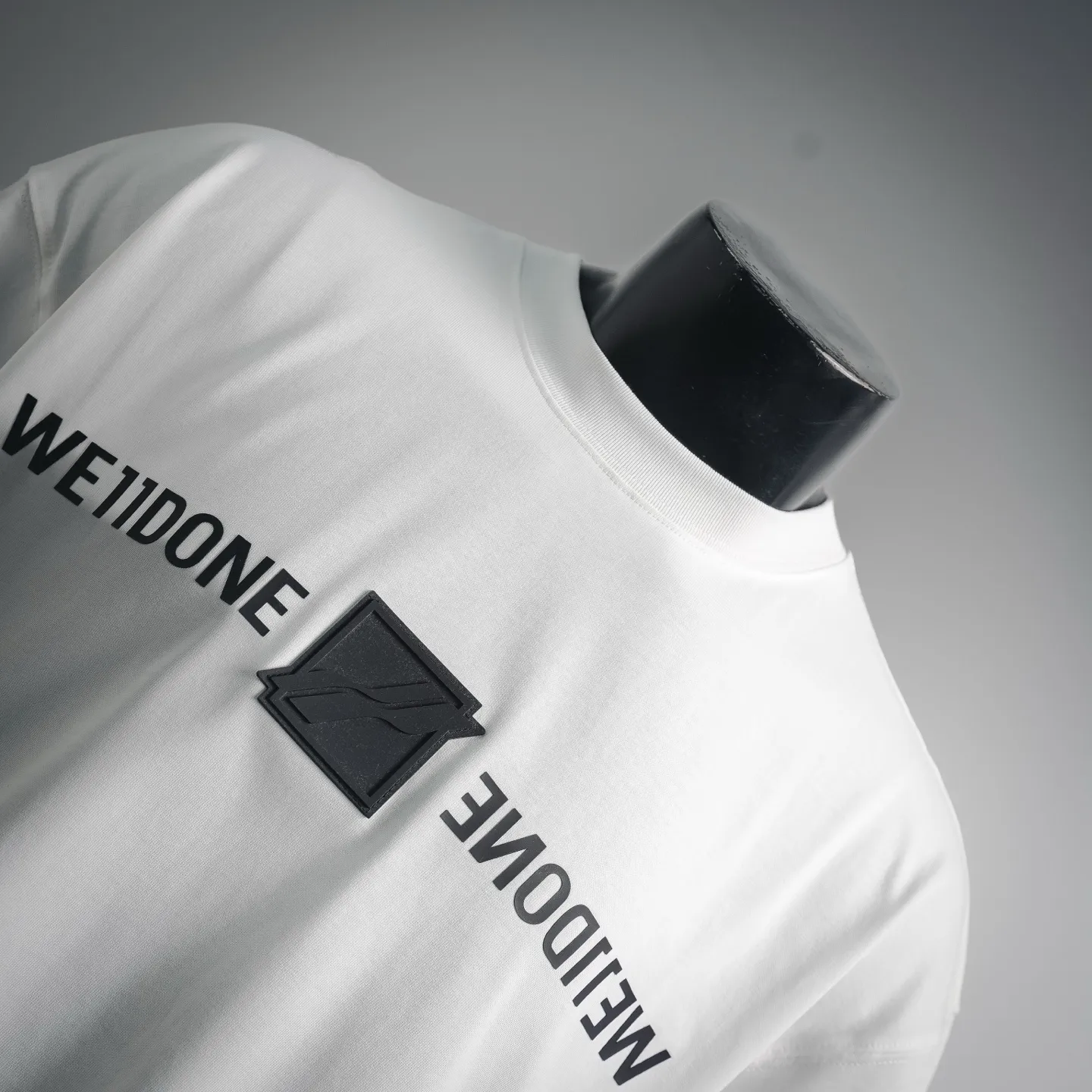 WE 11DONE Same Style T 1：1 ：Black、White、 Sizes：S、M、L