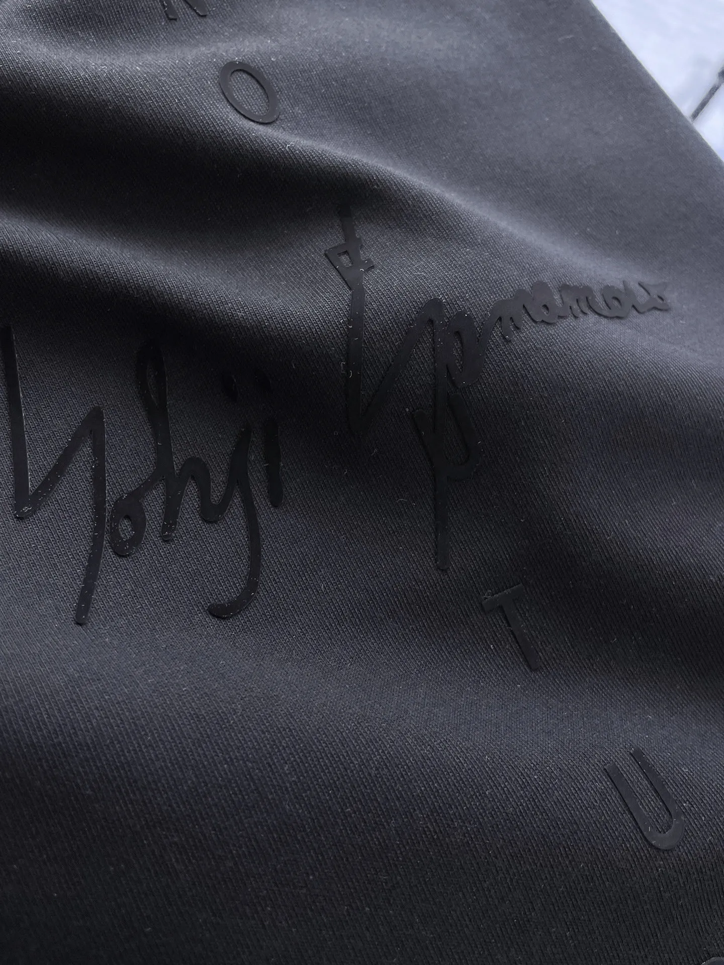 Y 3 Complete three standards 2026 summer New Arrival men's casual shorts, advanced custom-made Breathable fabric Breathable fabric with high elasticity and comfort, impeccable details, top-grade accessories, original logo design concept, delicate and soft feel! The upper body fit is awesome! Size: M-XXXL Please state your height and weight when ordering