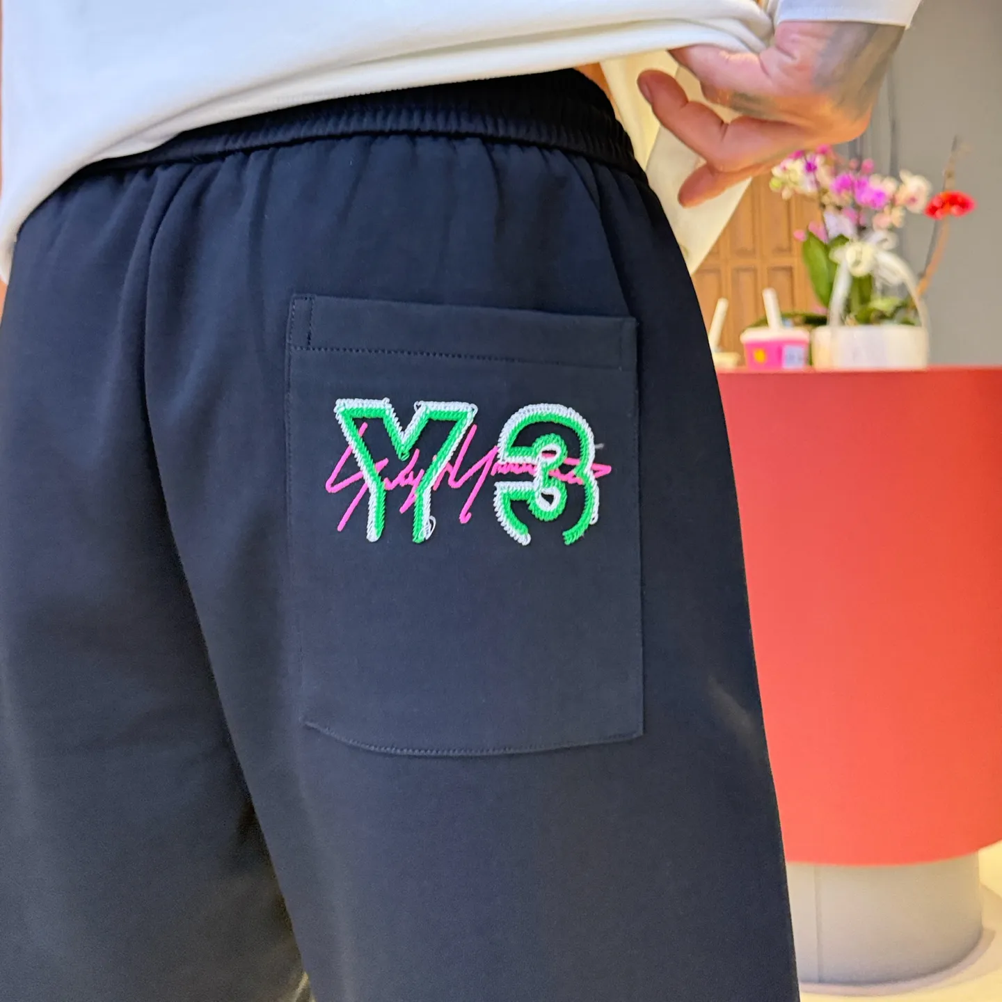 Y 3 Complete three standards 2026 summer New Arrival men's casual shorts, advanced custom-made Breathable fabric Breathable fabric with high elasticity and comfort, impeccable details, top-grade accessories, original logo design concept, delicate and soft feel! The upper body fit is awesome! Size: M-XXXL Please state your height and weight when ordering