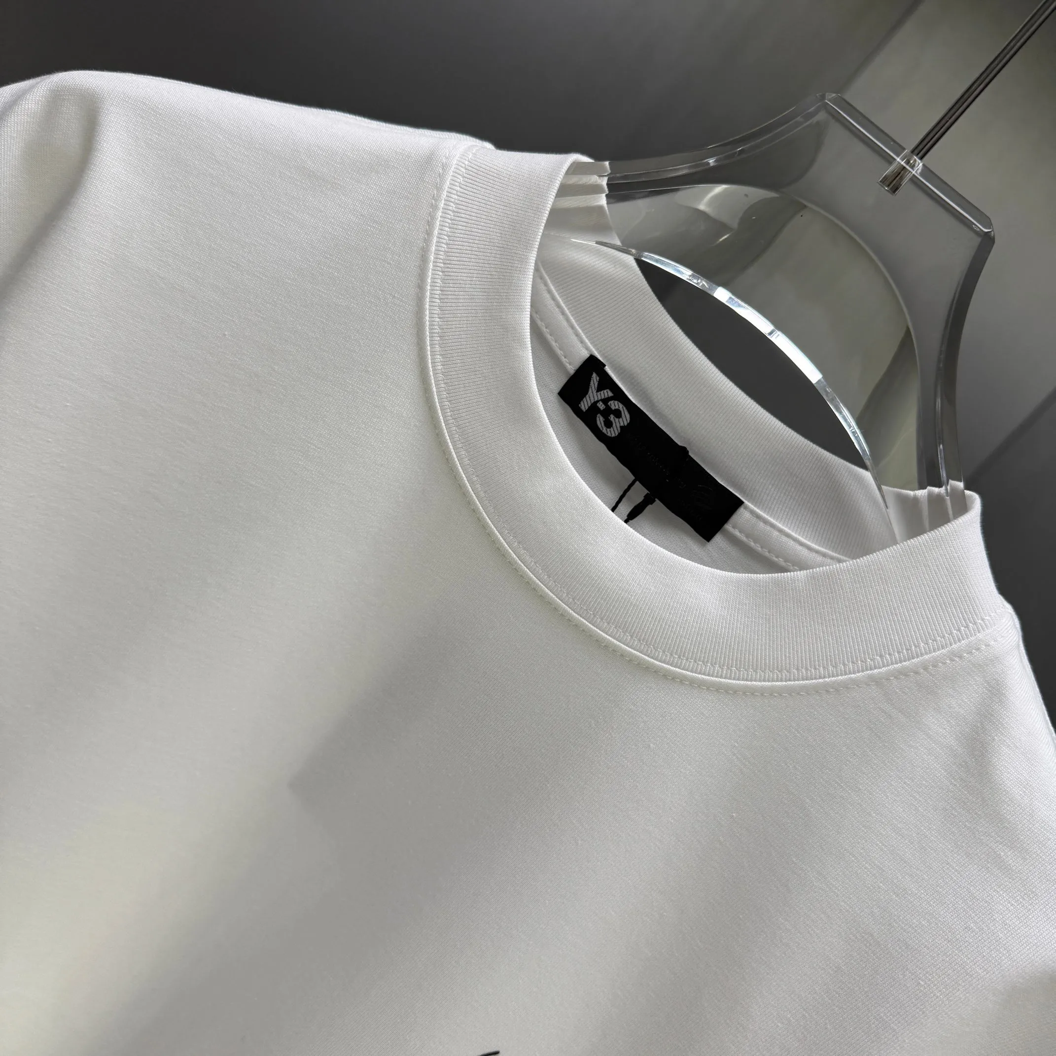 Y 3 Yohji Yamamoto 2026 Spring and Summer New Arrival short-sleeved T-shirt Customized pure cotton letter logo flocking Color: Black White Color Sizes: S M L XL XXL