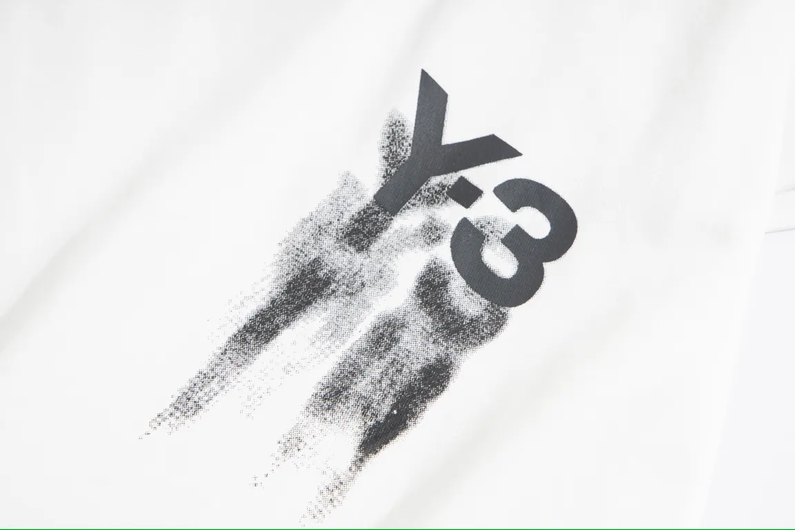 2024🆕Y-3 New Arrival T-shirt, sold simultaneously at counters, the highest version on the market, customized fabric, very soft and comfortable, wide version, Sizes XS S M L