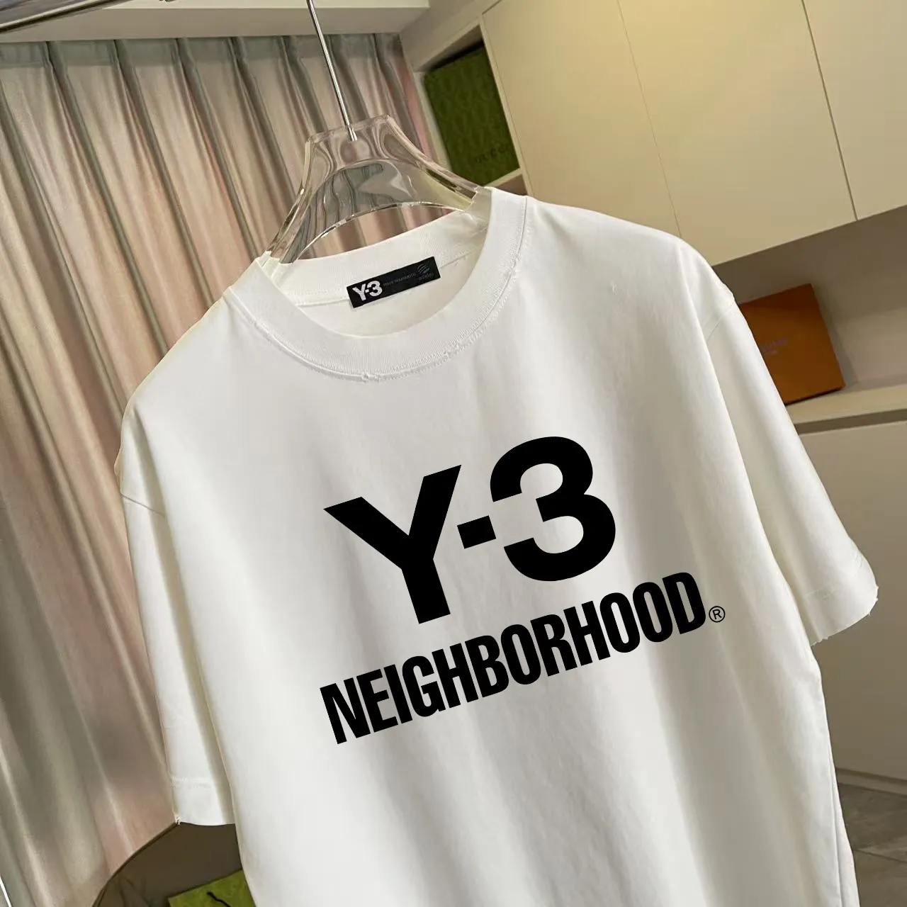 Y-3 2026 Summer New Arrival Washed, distressed, personalized letter logo print, short-sleeved T-shirt, customized fabric g Men and women Same Style Size: S M L XL XXL Five sizes Color: Black White Brown Purple