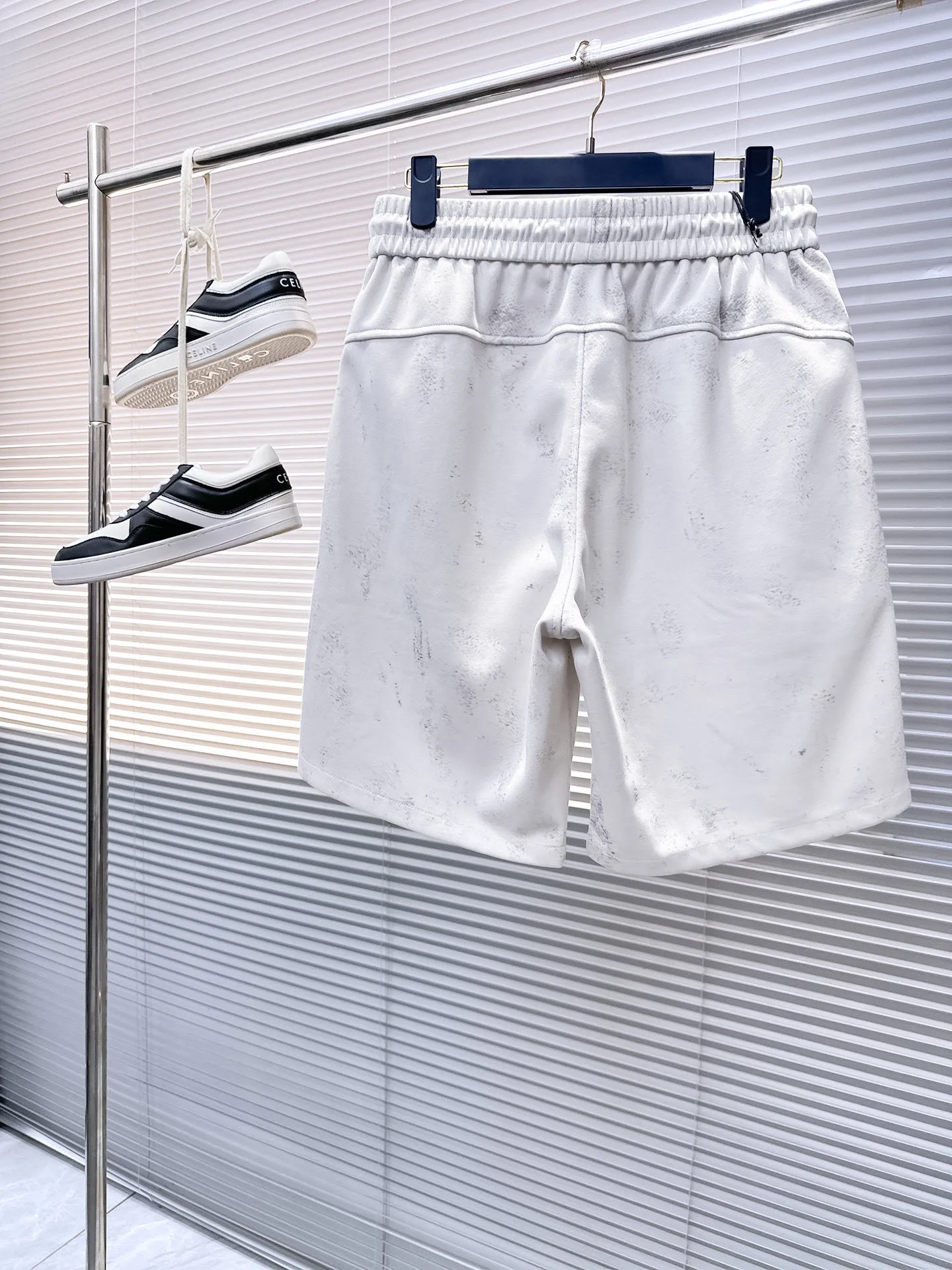 Y 3 Complete three standards 2026 summer New Arrival men's casual shorts, advanced custom-made Breathable fabric Breathable fabric with high elasticity and comfort, impeccable details, top-grade accessories, original logo design concept, delicate and soft feel! The upper body shape is awesome! Size: M-XXXL Please state your height and weight when ordering