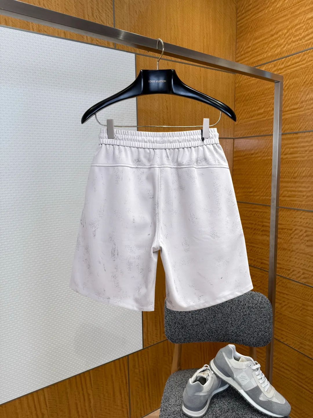 Y 3 Complete three standards 2026 summer New Arrival men's casual shorts, advanced custom-made Breathable fabric Breathable fabric with high elasticity and comfort, impeccable details, top-grade accessories, original logo design concept, delicate and soft feel! The upper body fit is awesome! Size: M-XXXL Please state your height and weight when ordering