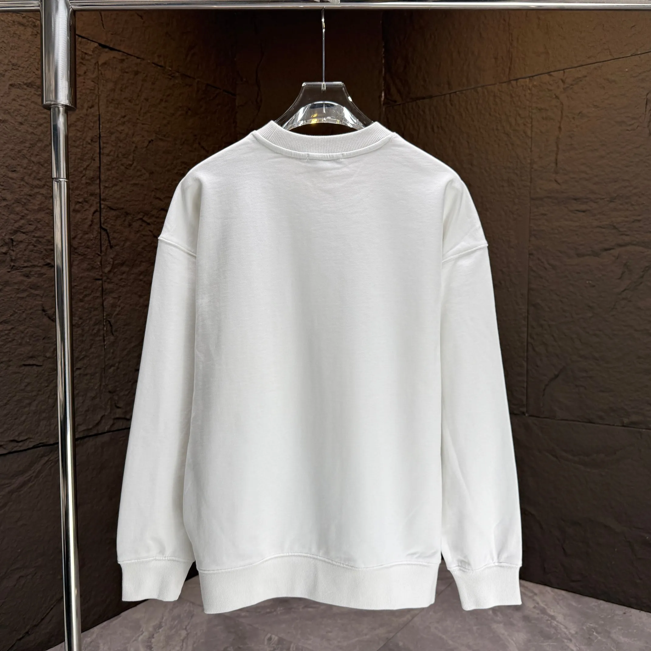 Y 3 Yohji Yamamoto 2025 Autumn and Winter New Arrival round neck sweatshirt gram terry cotton letter logo printing + three-dimensional silicone signature Color: Black White Gray Sizes: S M L XL XXL