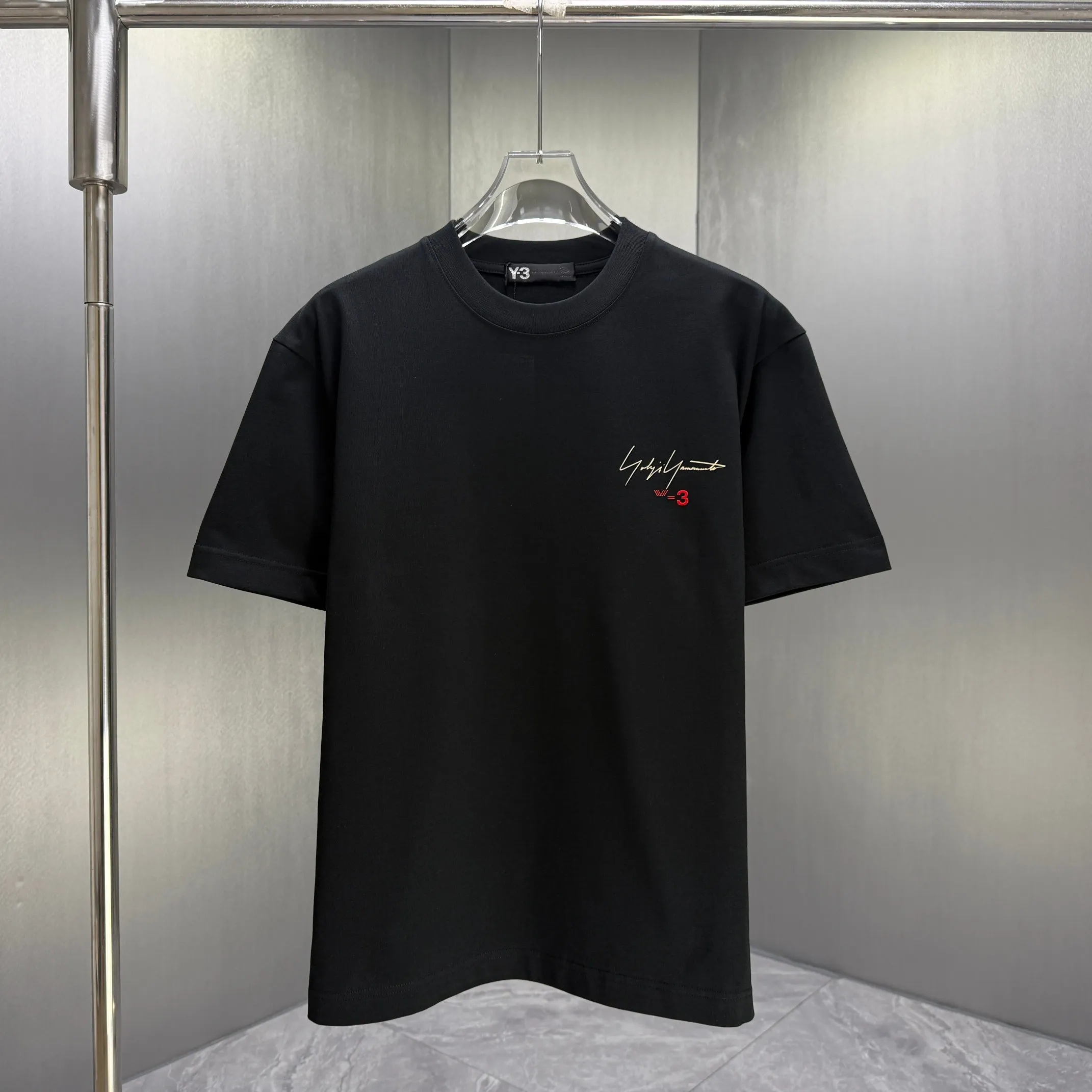 Y 3 Yohji Yamamoto 2026 Spring and Summer New Arrival short-sleeved T-shirt Customized pure cotton letter logo flocking Color: Black White Color Sizes: S M L XL XXL