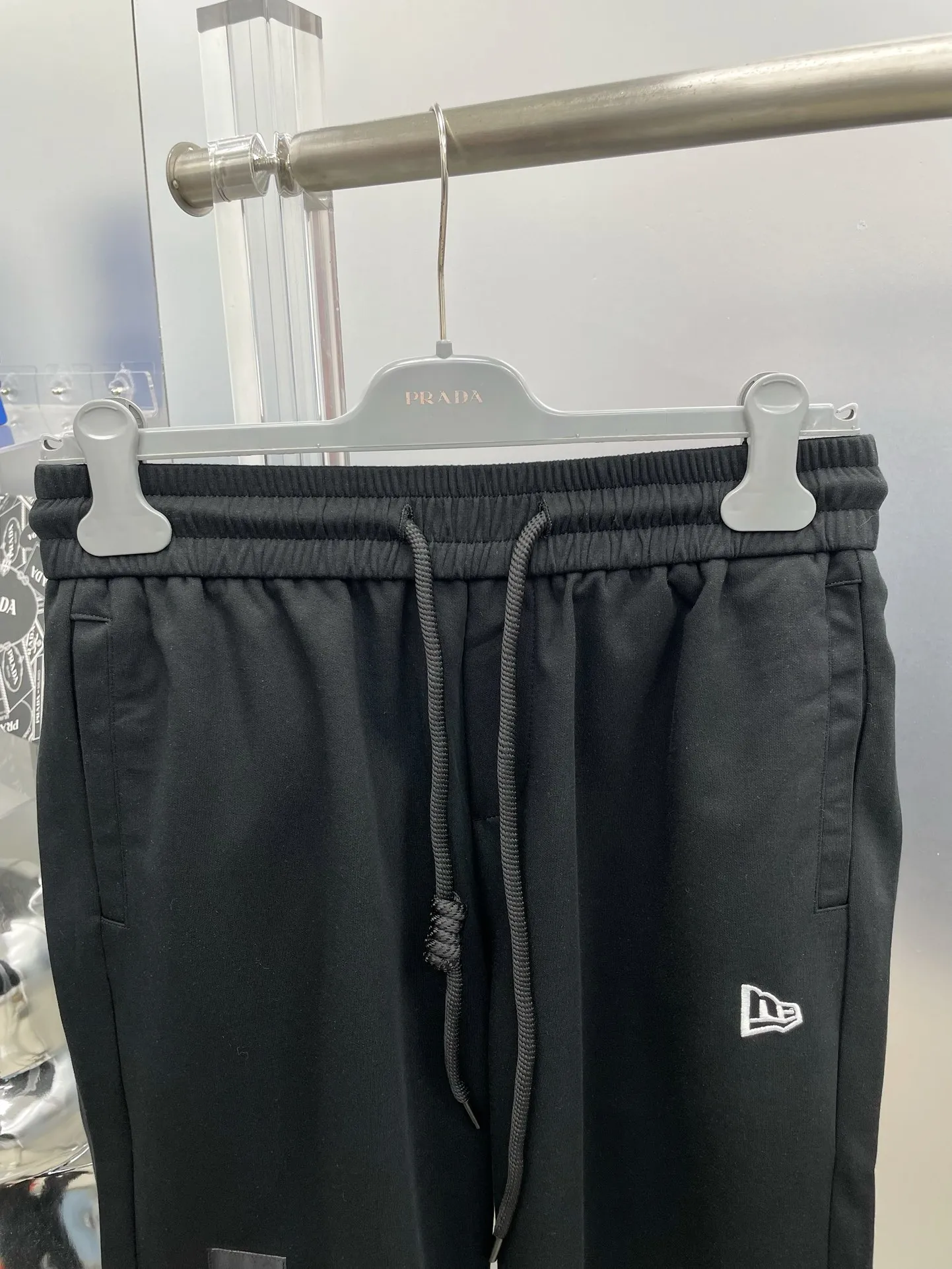 Y 3 Yohji Yamamoto 2026 Summer New Arrival letter LOGO shorts D High-end customized Breathable fabric Breathable has extremely high elasticity and comfort, impeccable details, top-grade accessories, original logo design concept, delicate and soft feel! The upper body fit is awesome! Size: M-XXXL Please state your height and weight when ordering