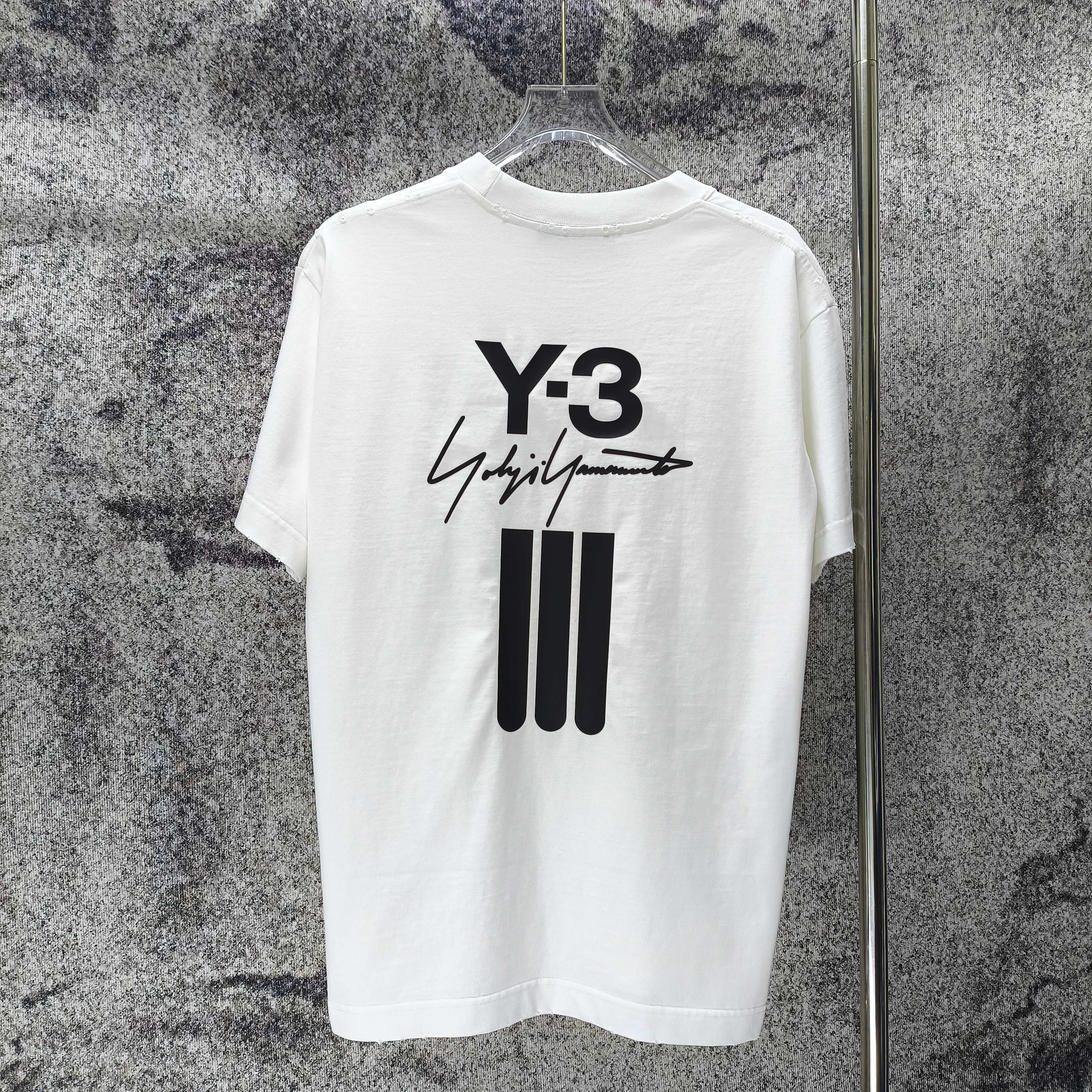 Y 3 Yohji Yamamoto 2026 Spring and Summer New Arrival g-neck sleeves frayed and washed, three-dimensional thick plate glue logo, short-sleeved T-shirt, loose fit for men and women, Same Style Size S M L XL XXL, washed Black, washed White, washed Gray